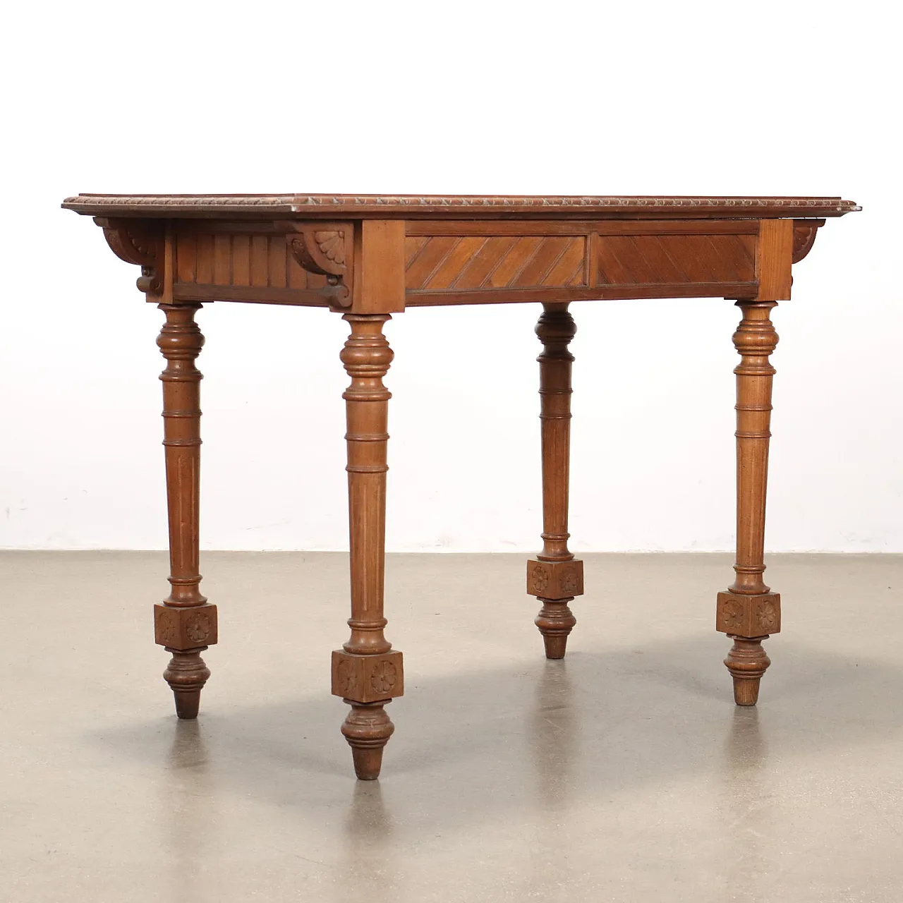 Neo-Renaissance style coffee table in oak, 20th century 7