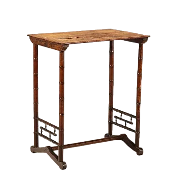 Tavolino in acero con 4 gambe intagliate in finto bambù, fine '800