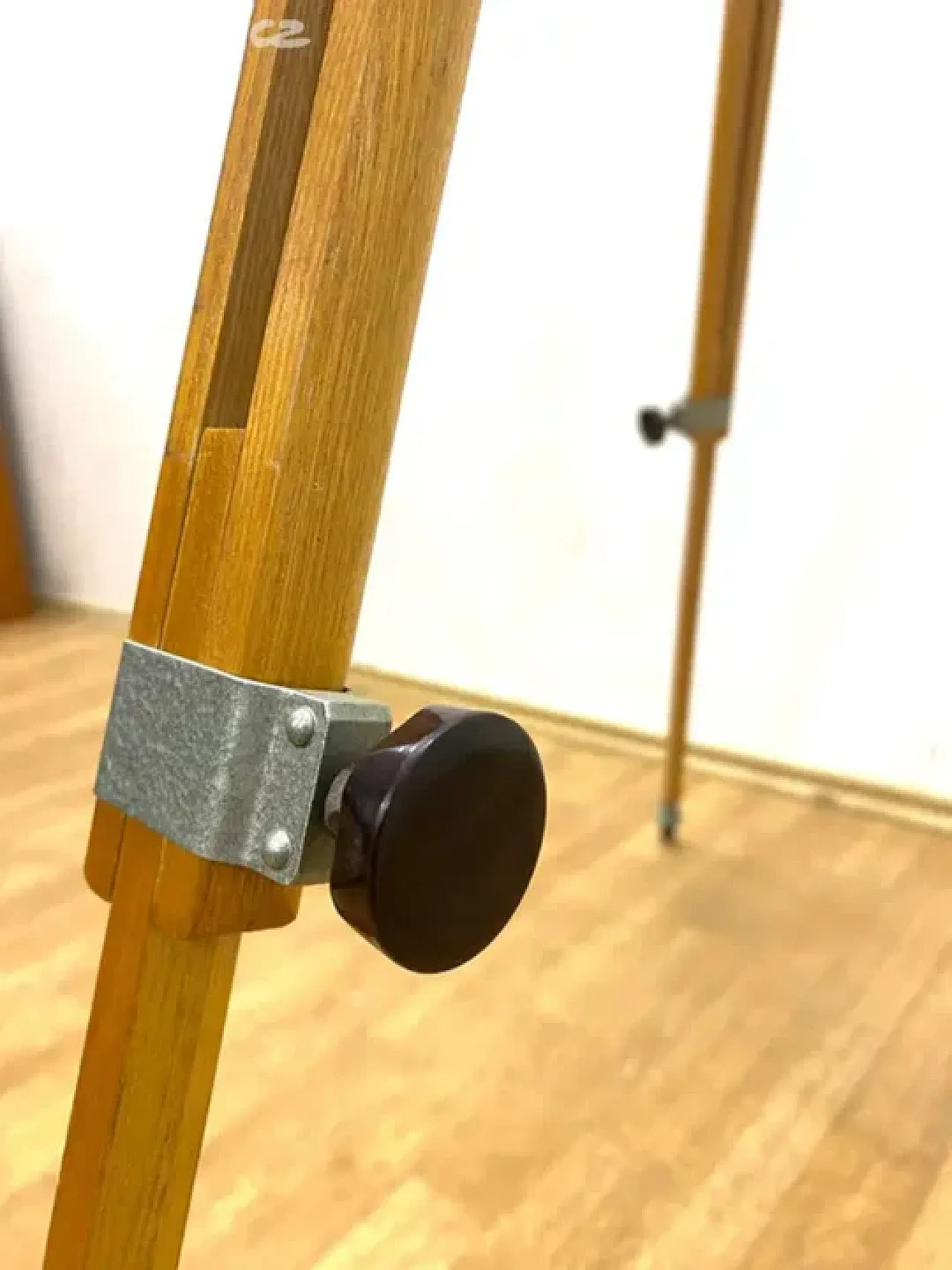 Treppiede retrò, fine '900 2