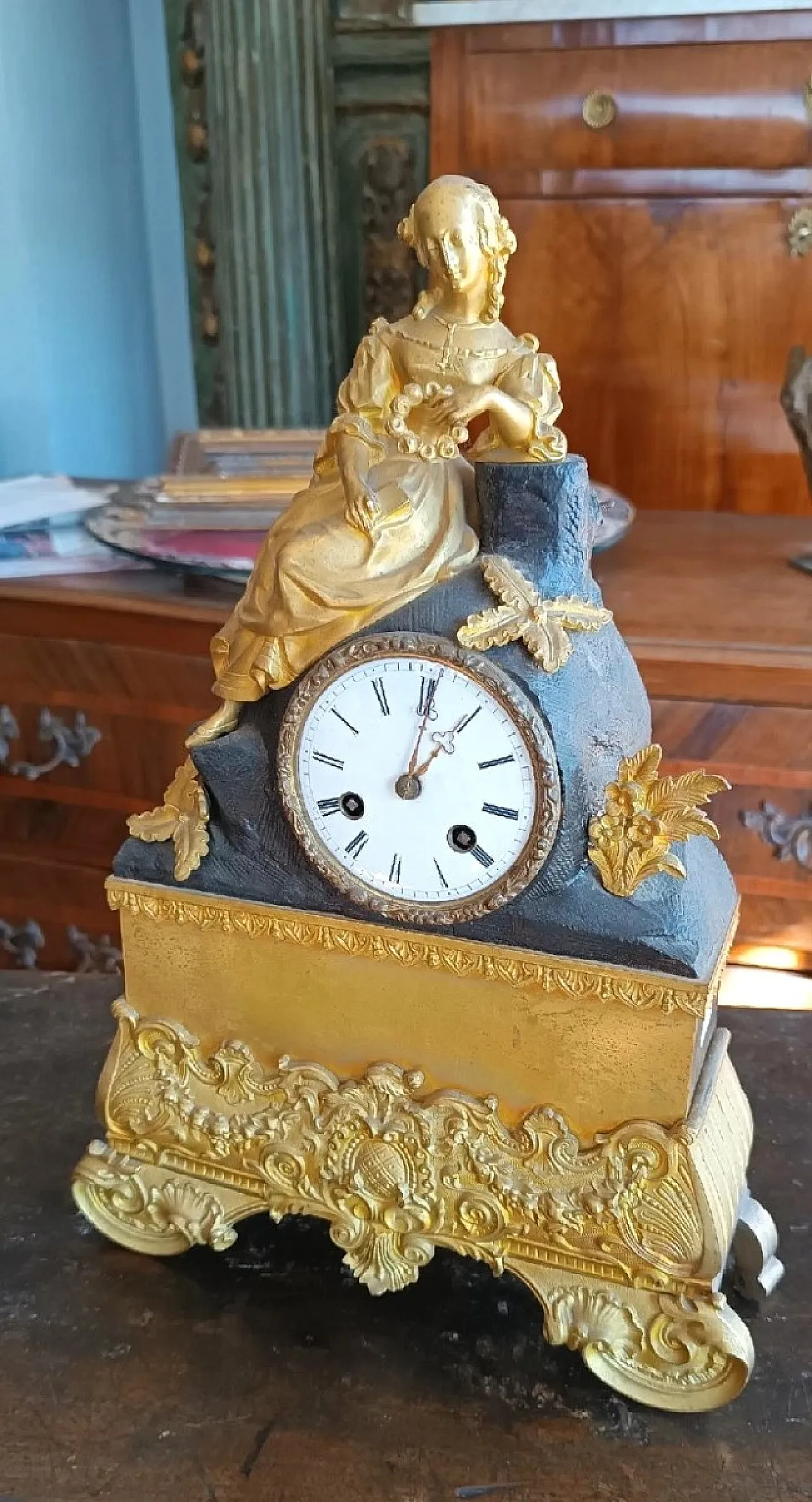 Napoleon III mercury gilt bronze table clock, 19th century 2