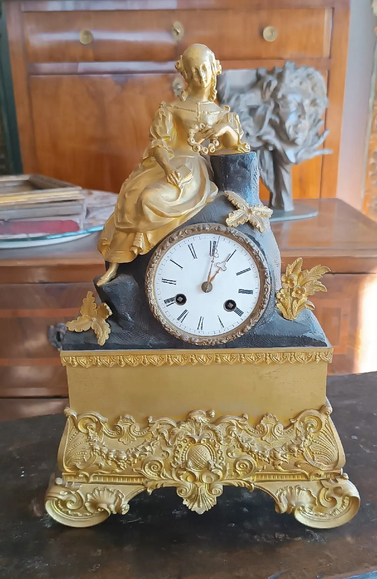 Napoleon III mercury gilt bronze table clock, 19th century 3