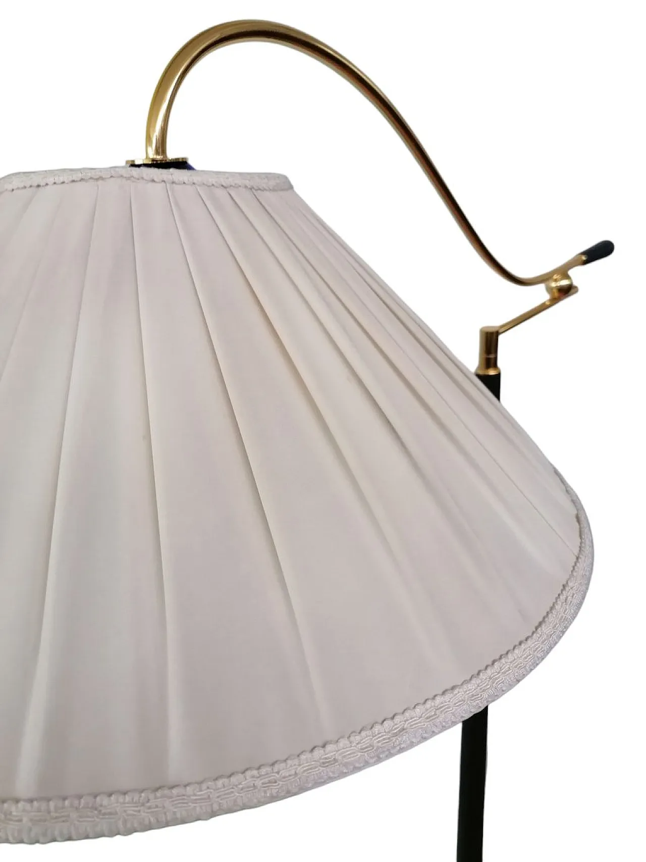 Lampada da terra con braccio regolabile e paralume in tessuto, anni '80 3