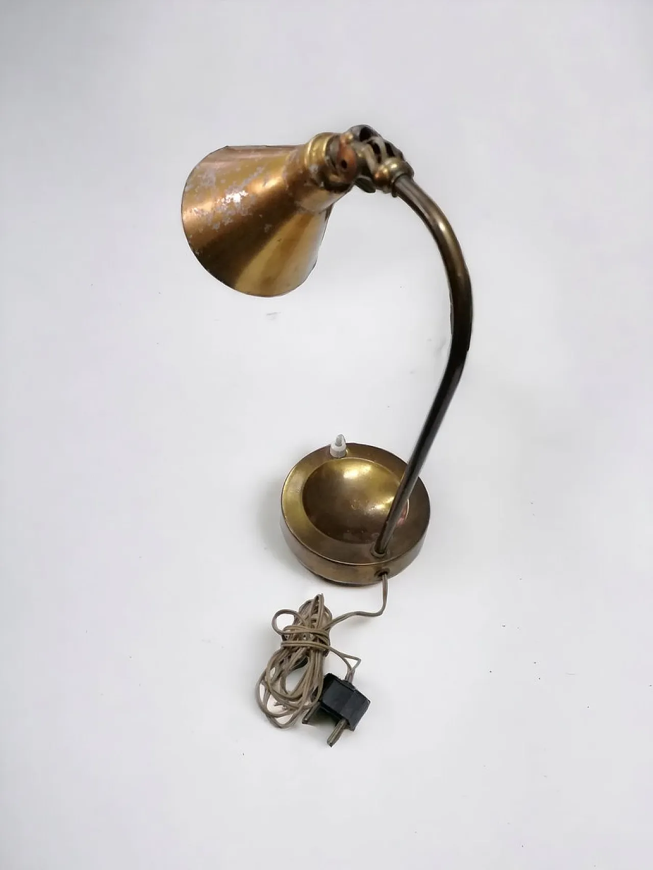 Lampada da tavolo in ottone, anni '40 2