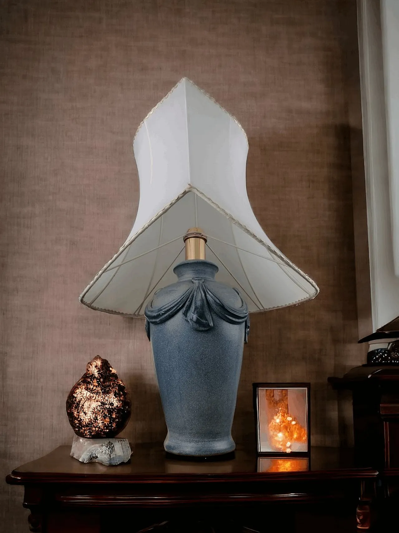 Lampada da tavolo grande Art Nouveau, anni '70 2