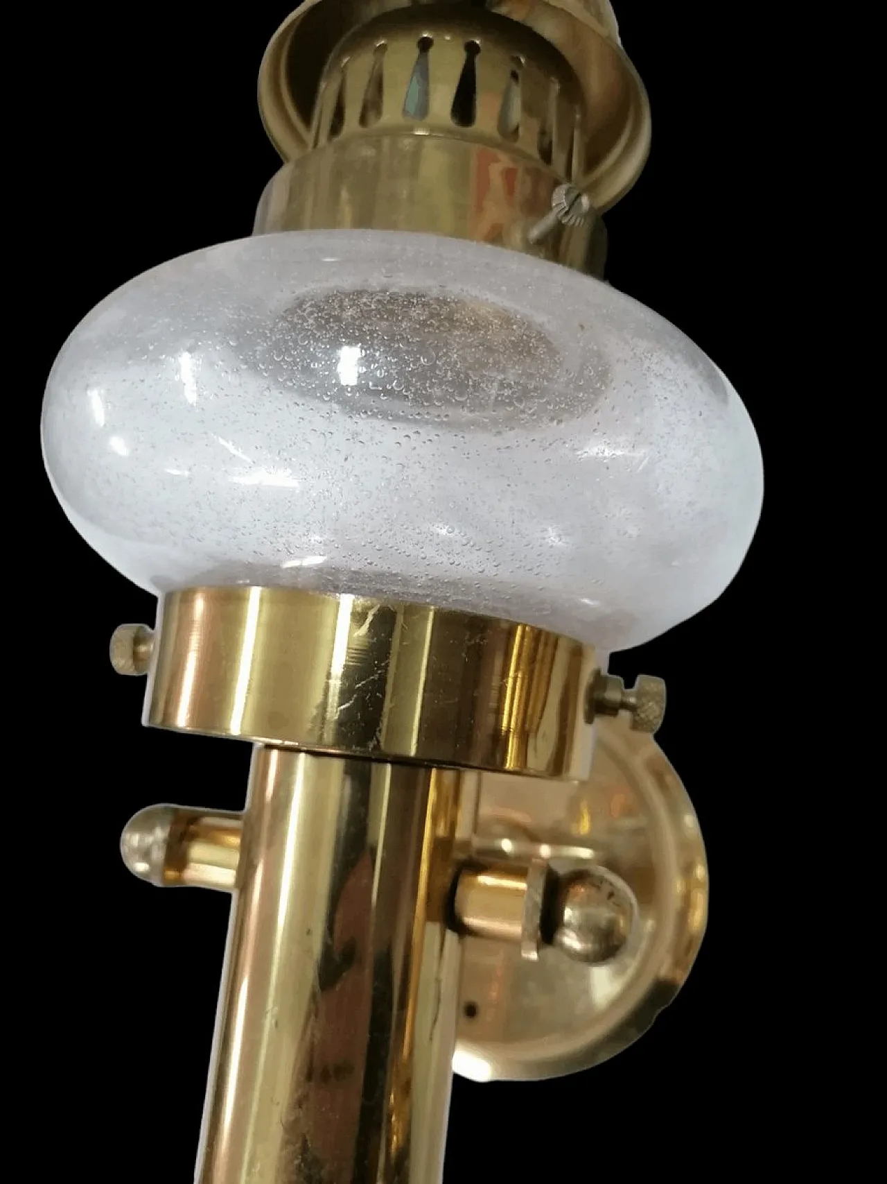 Coppia di applique da parete in vetro soffiato e ottone, anni '50 4