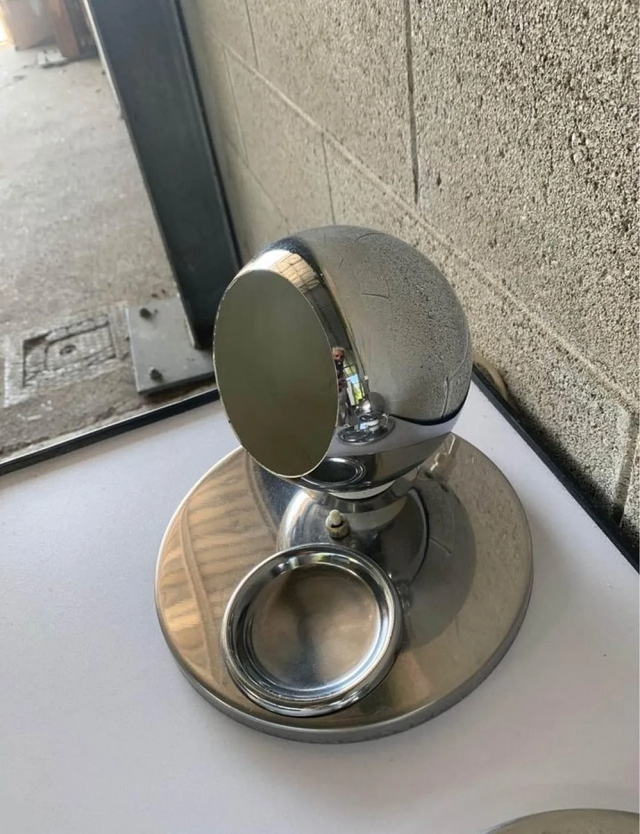 Pair of steel table lamps attributed to Goffredo Reggiani, 1970s 3