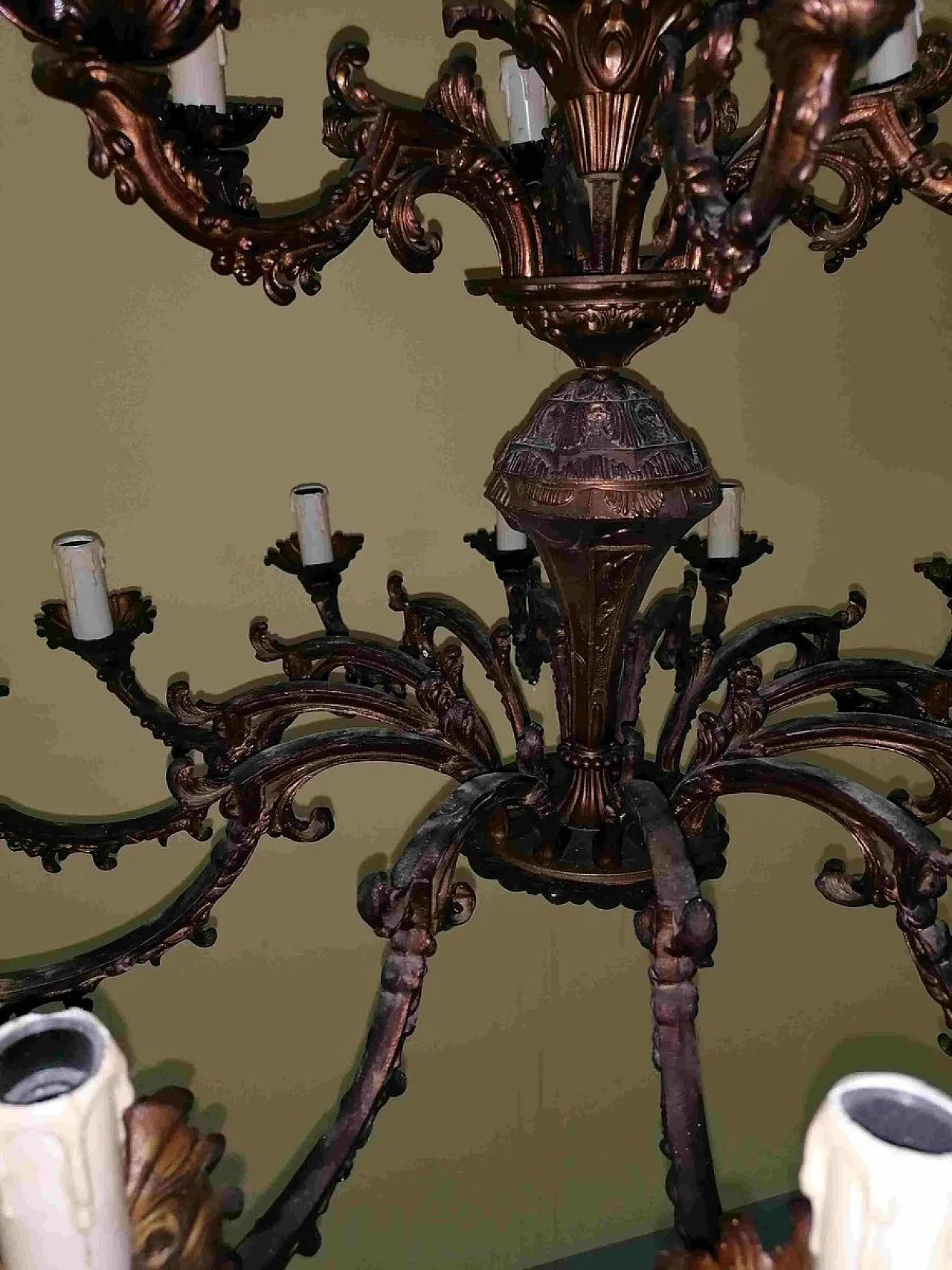 Lampadario in Bronzo a 18 Luci, anni '20 2