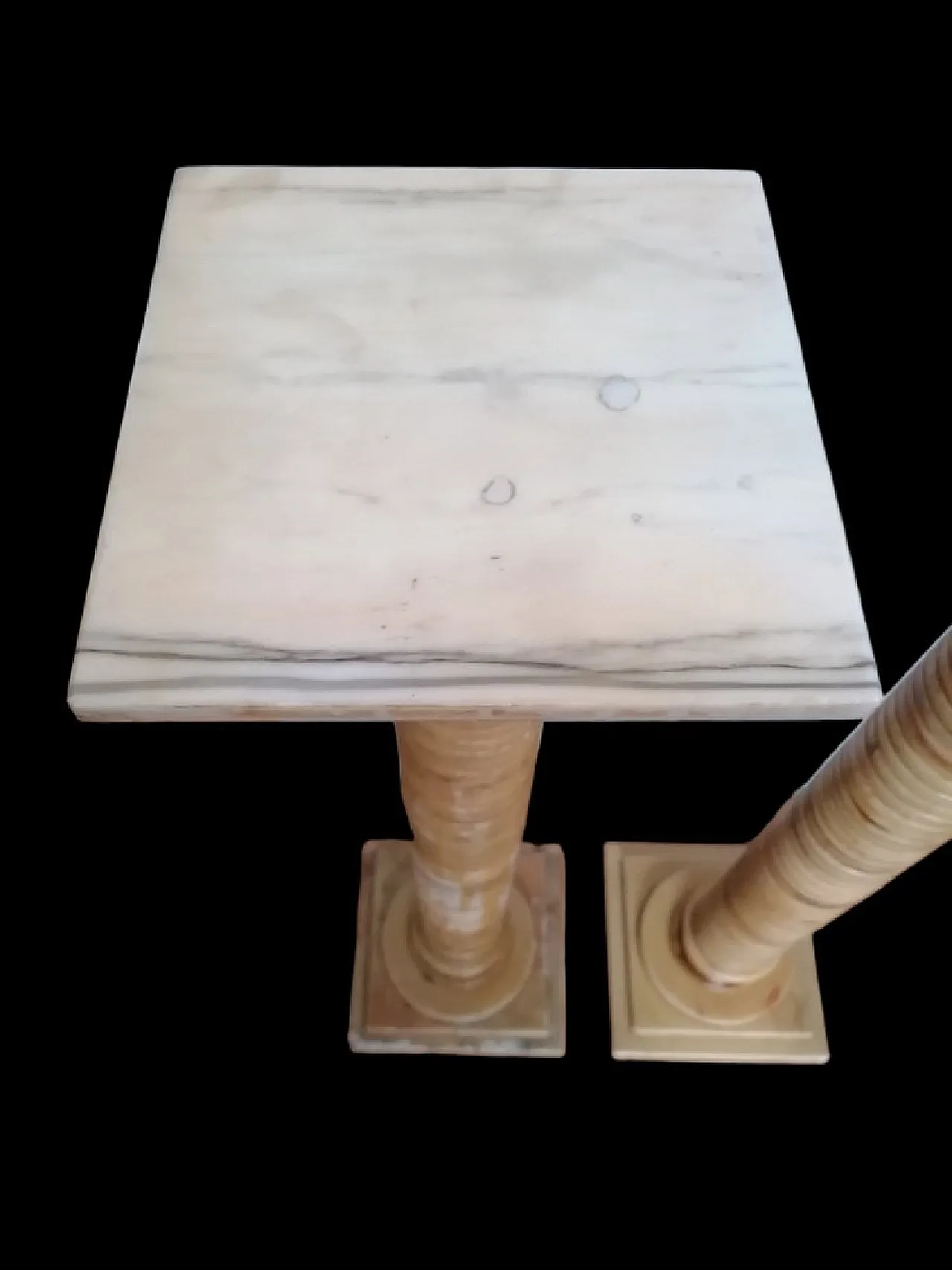 Pair of layered onyx columns, 1920s 3