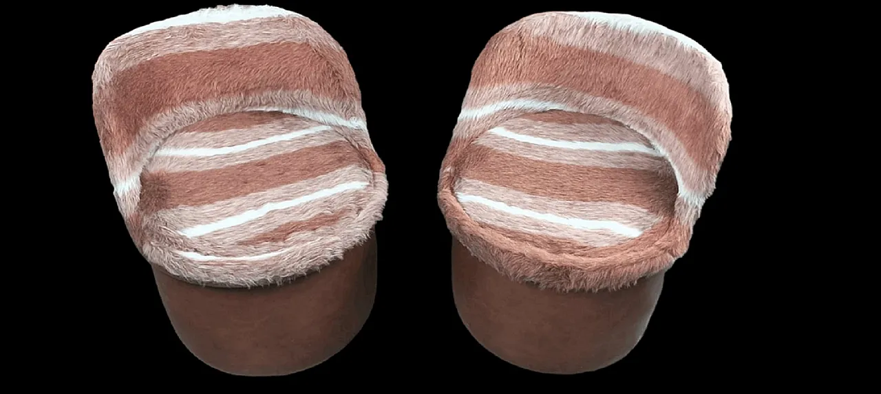 Set di Pouf in Pelle e Morbida Pelliccia Sintetica con Contenitore, Anni '70 1