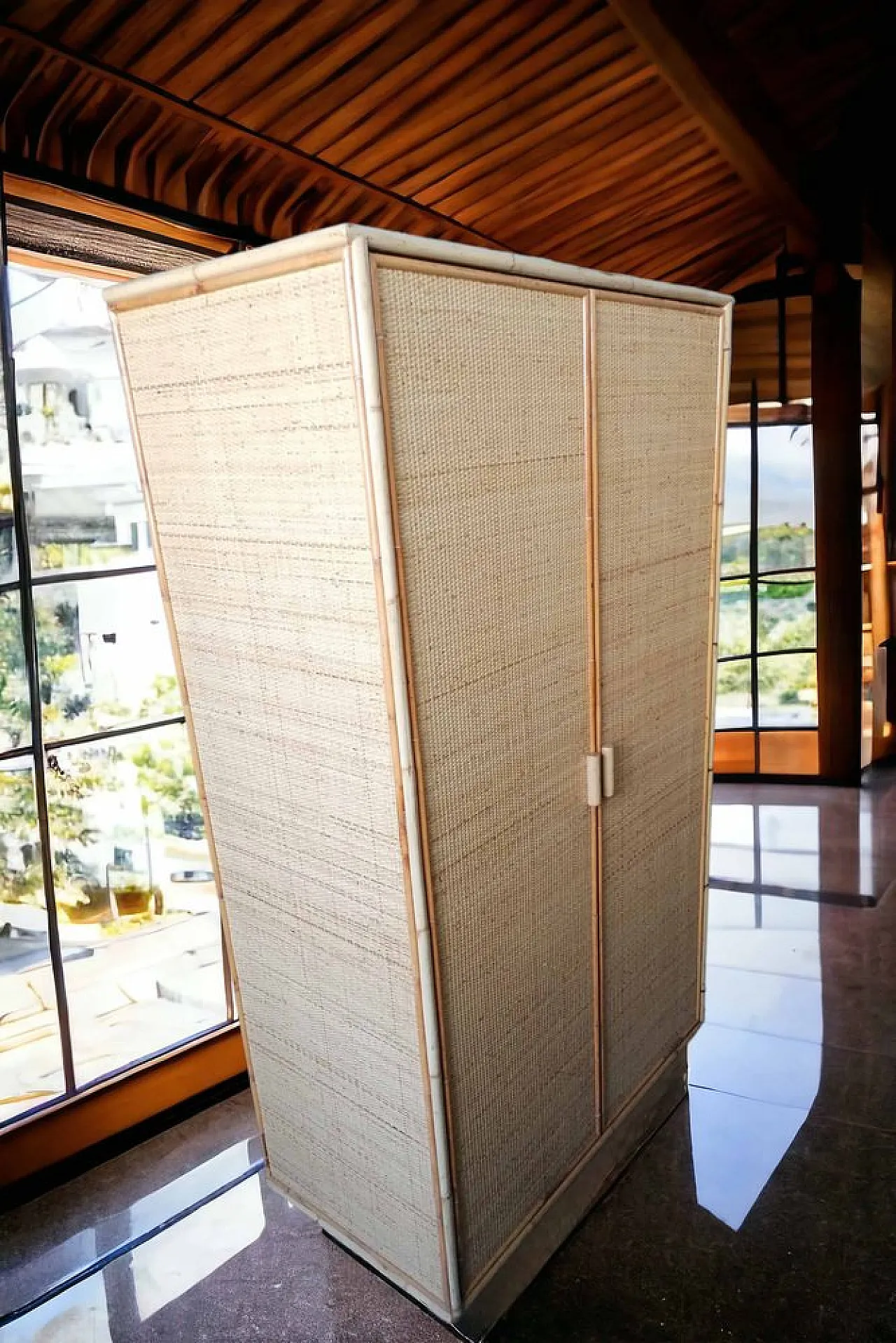 Armadio in bambù e paglia di Vienna, anni '70 2