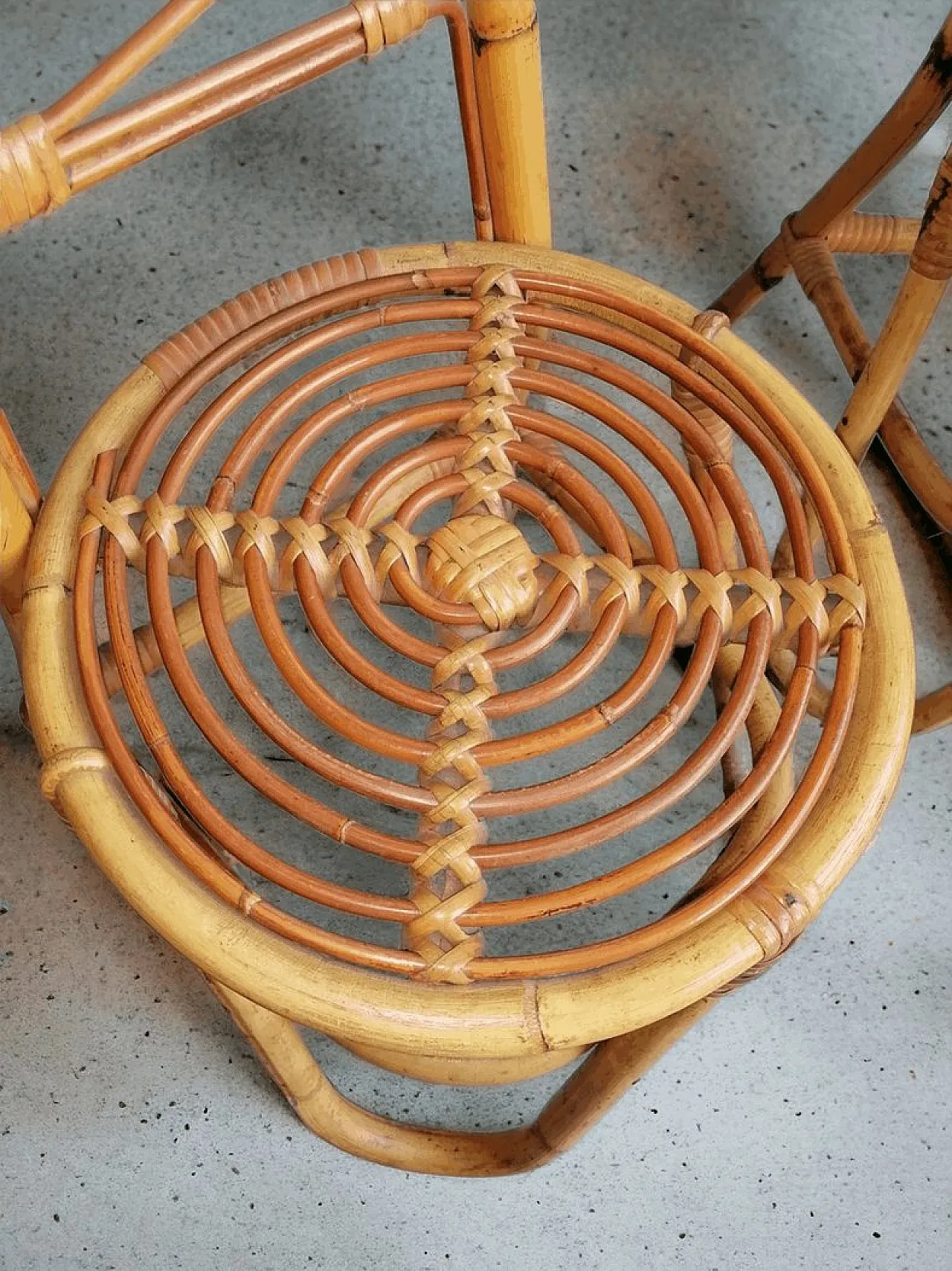 Coppia di sedie in bambù con schienale alto, Bonacina anni '60 3