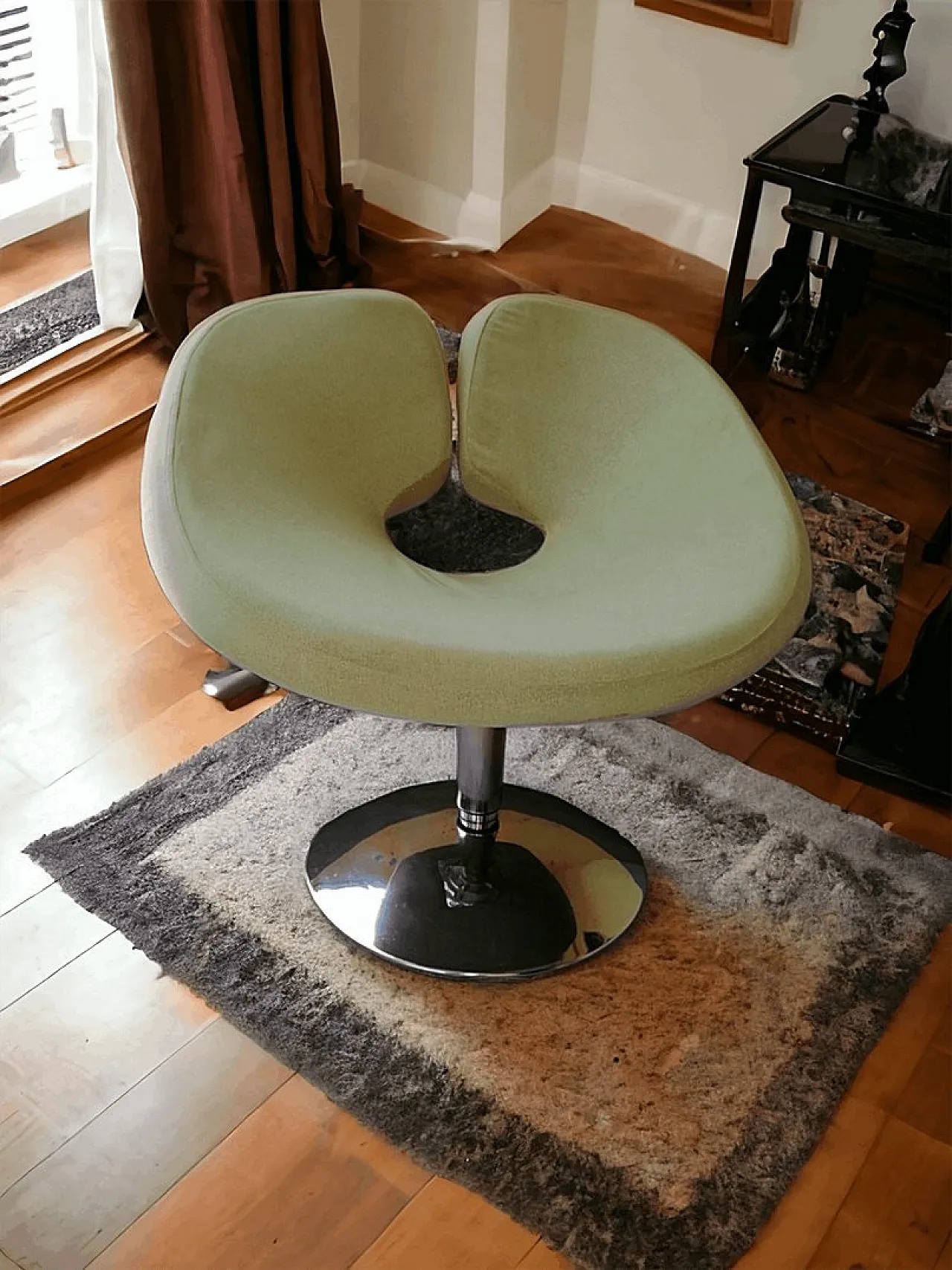 Poltrona girevole Apollo di Patrick Norguet per Artifort, anni 2000 1