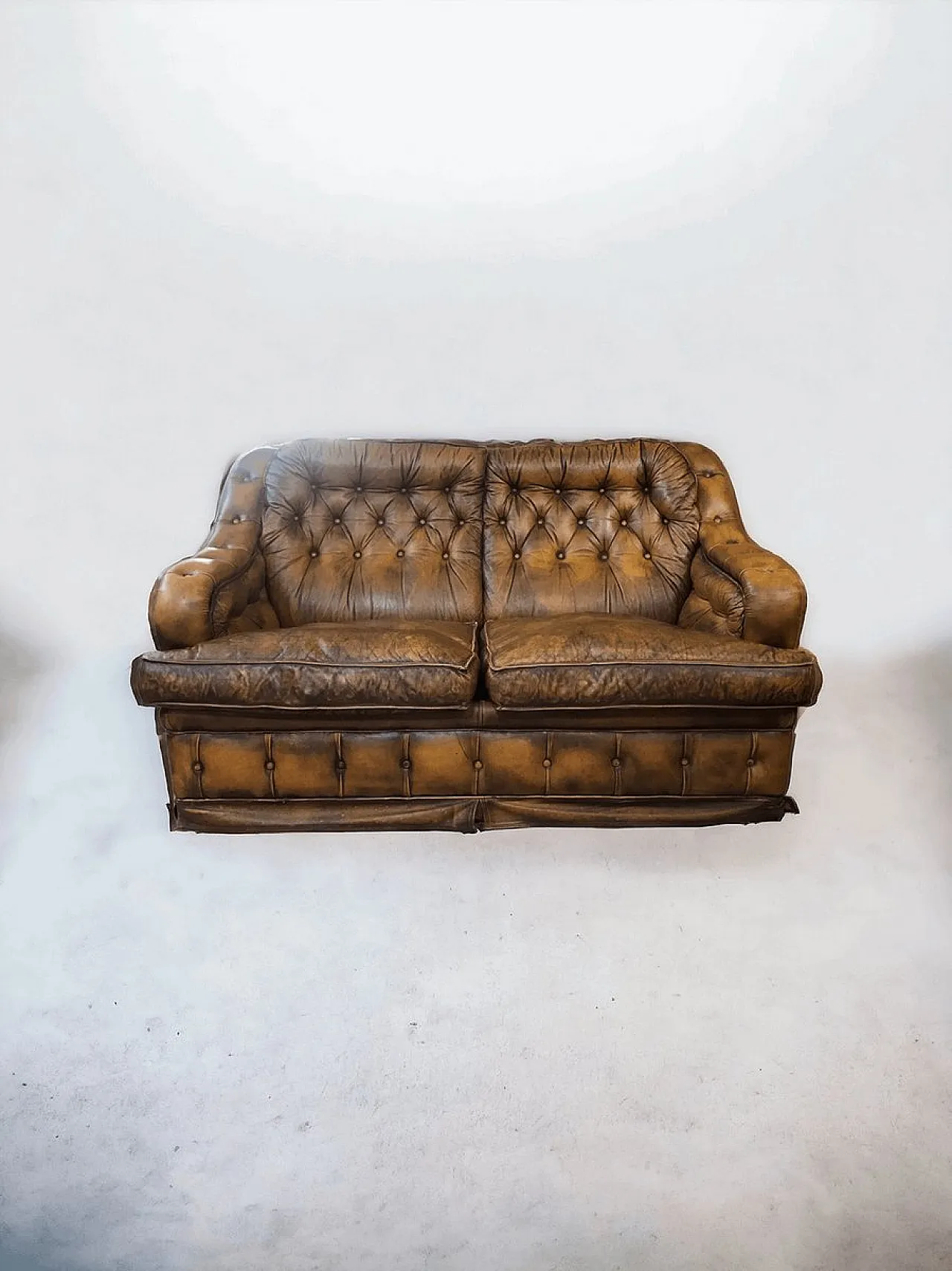 Divano letto e poltrona Chesterfield in pelle, anni '70 2