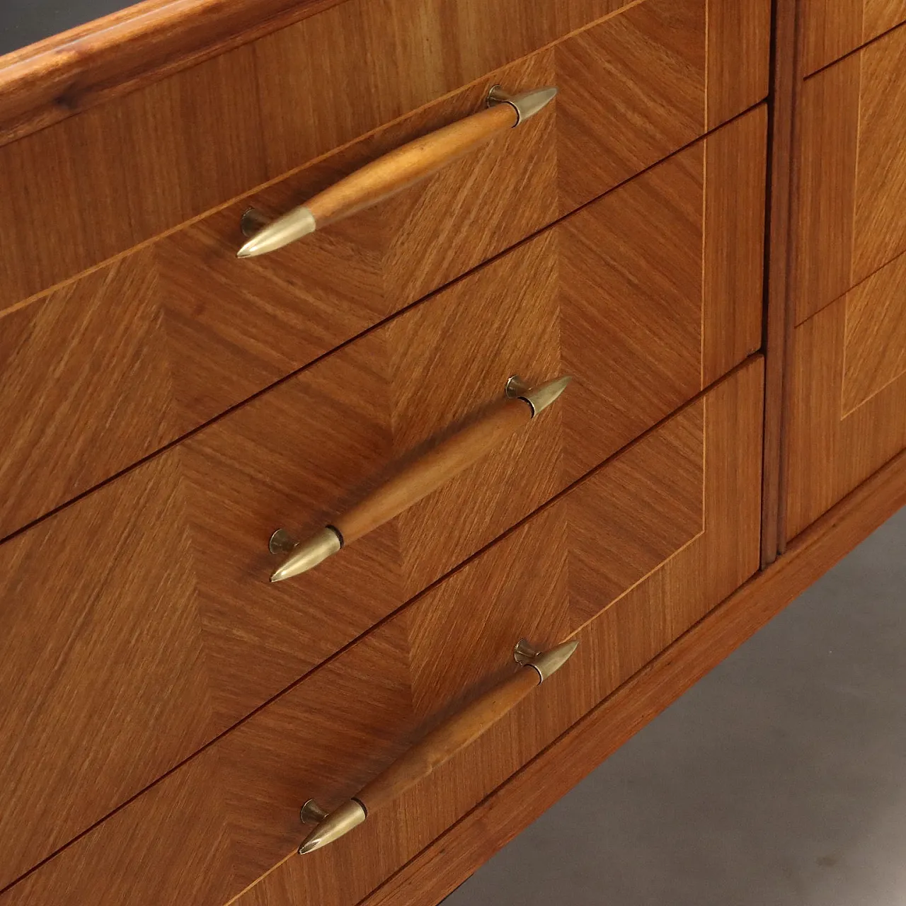 Cassettiera in legno, ottone e ceramica, '900 5