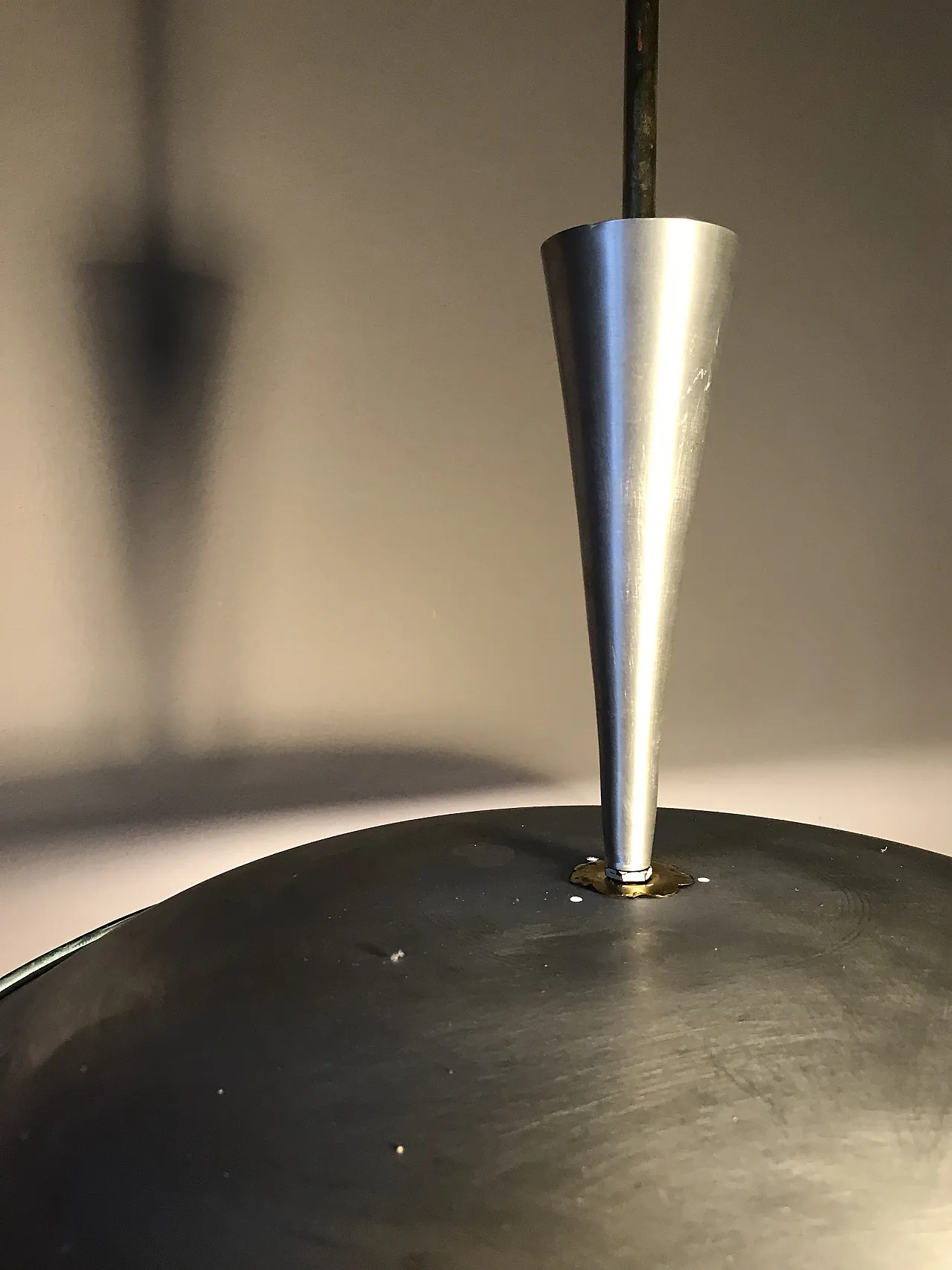 Lampadario a disco stile Pietro Chiesa perFontana Arte, anni '50 5