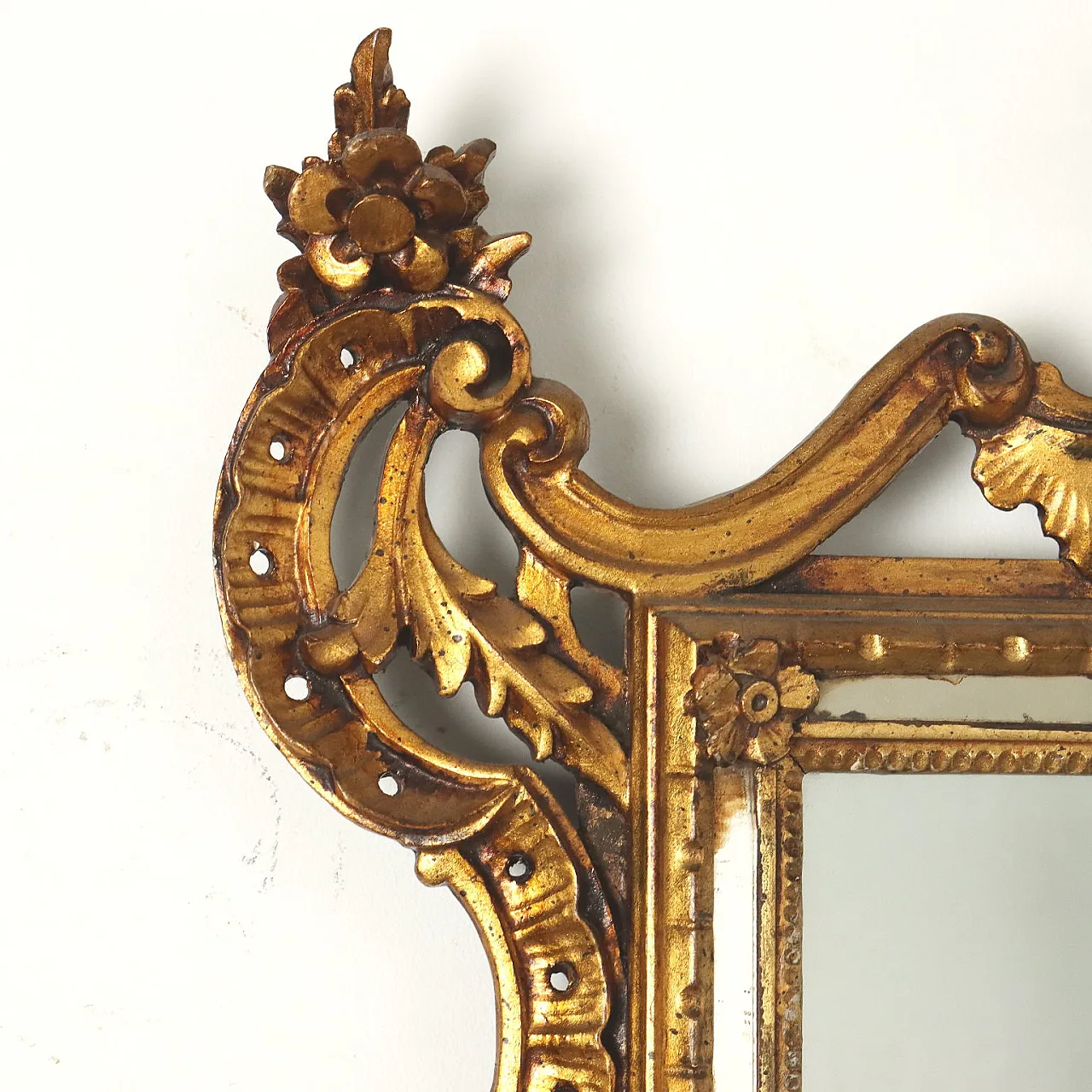 Specchio in stile rococò in legno intagliato, '900 4
