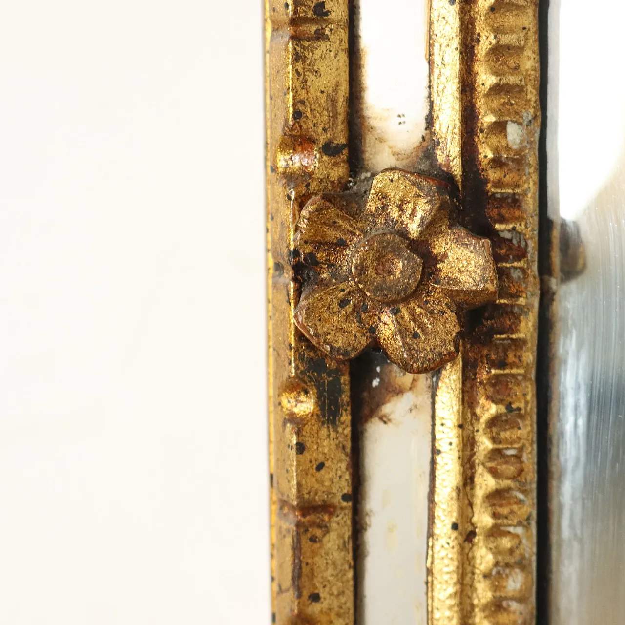 Specchio in stile rococò in legno intagliato, '900 6