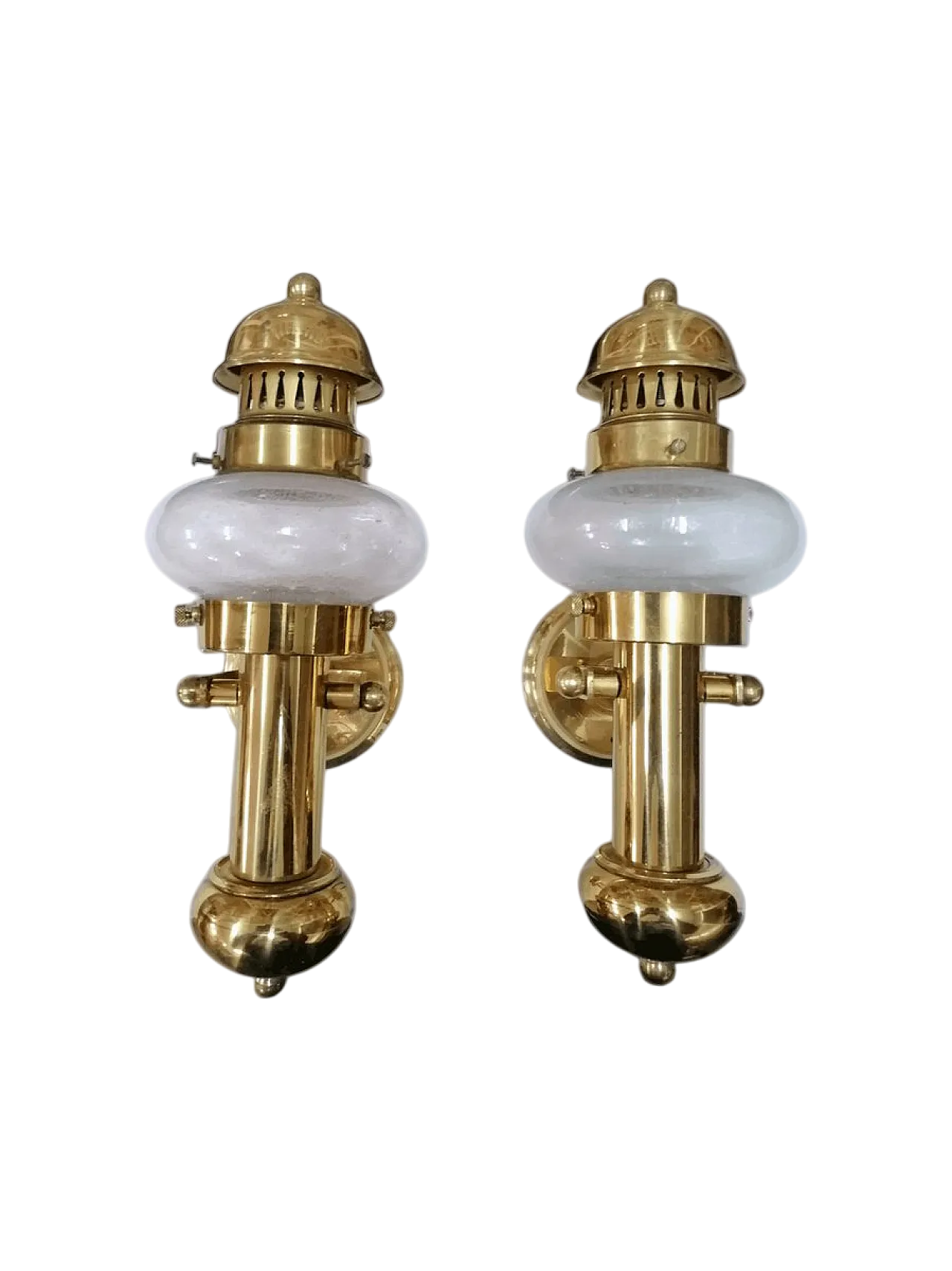 Coppia di applique da parete in vetro soffiato e ottone, anni '50 6