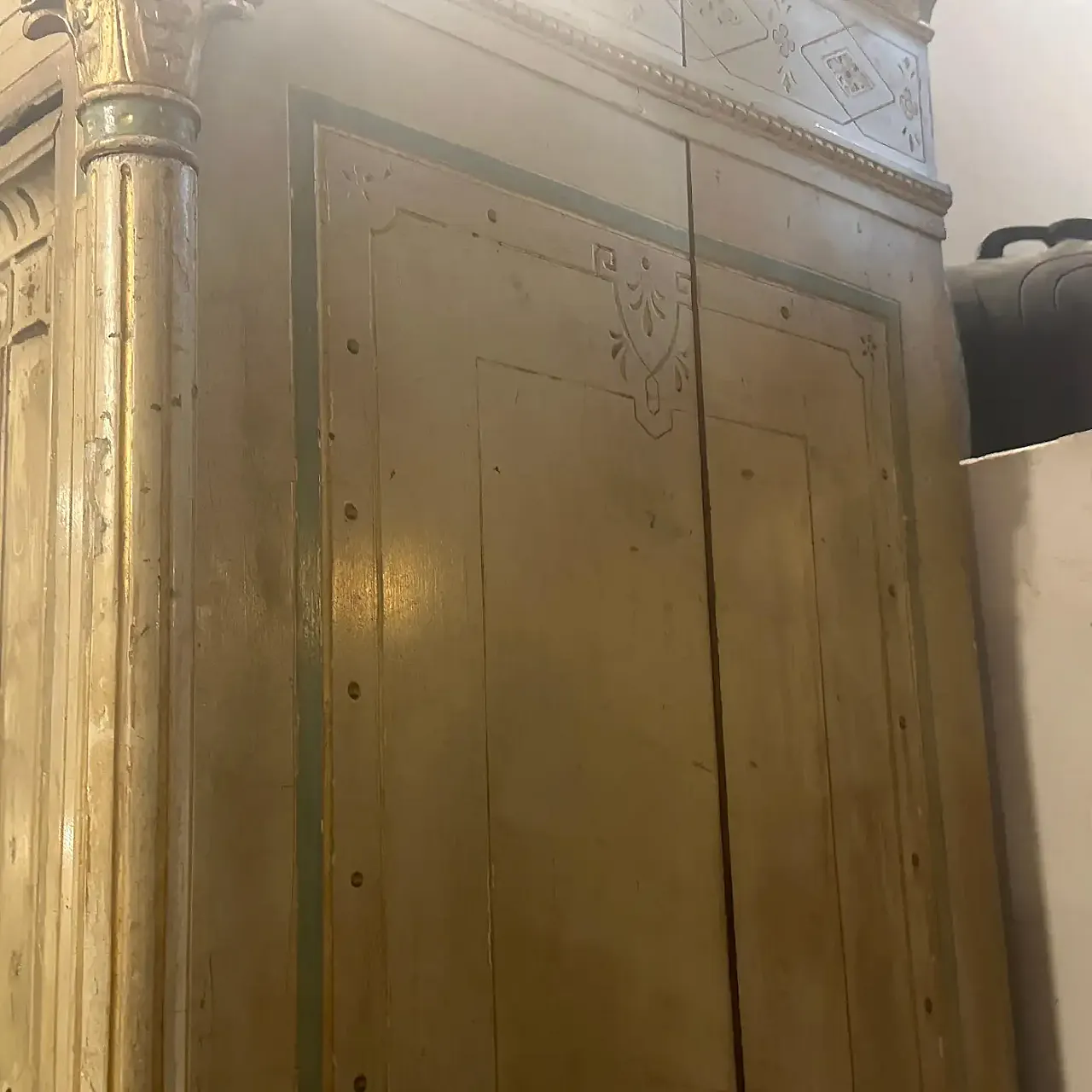 Armadio siciliano in legno laccato Luigi Filippo, primo '900 13