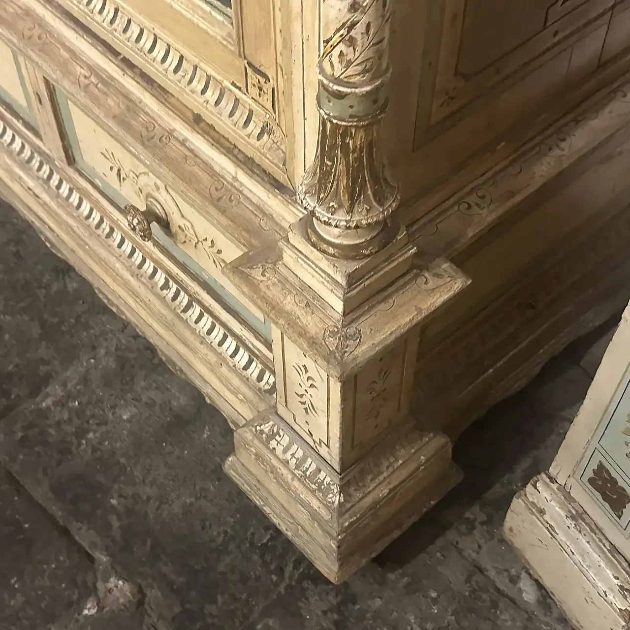 Armadio siciliano in legno laccato Luigi Filippo, primo '900 14