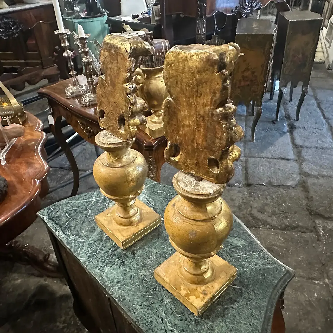 Louis XV Gilded wood palm holder with decoration, 19th century 7