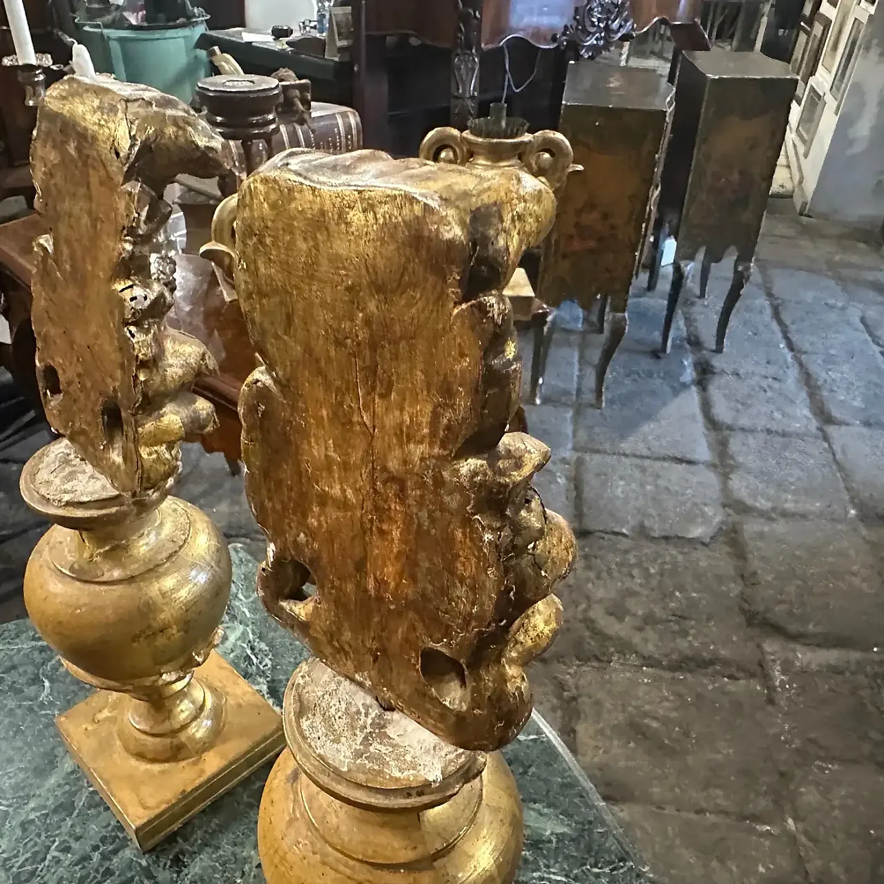 Louis XV Gilded wood palm holder with decoration, 19th century 11