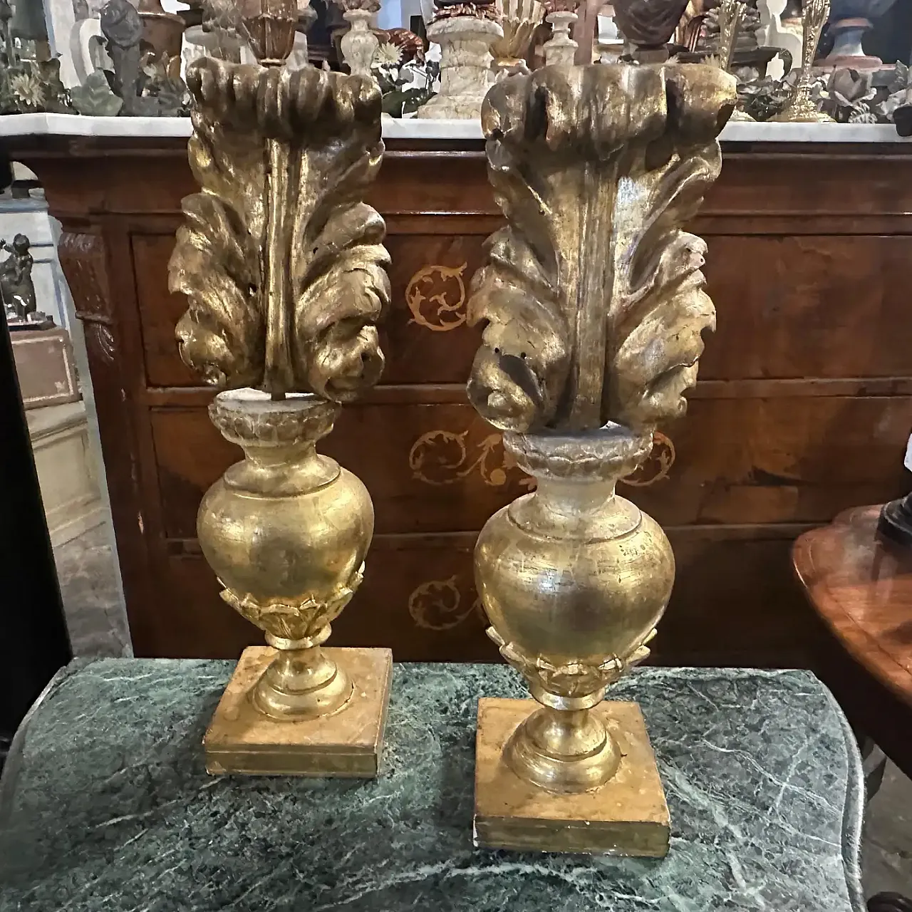 Louis XV Gilded wood palm holder with decoration, 19th century 14