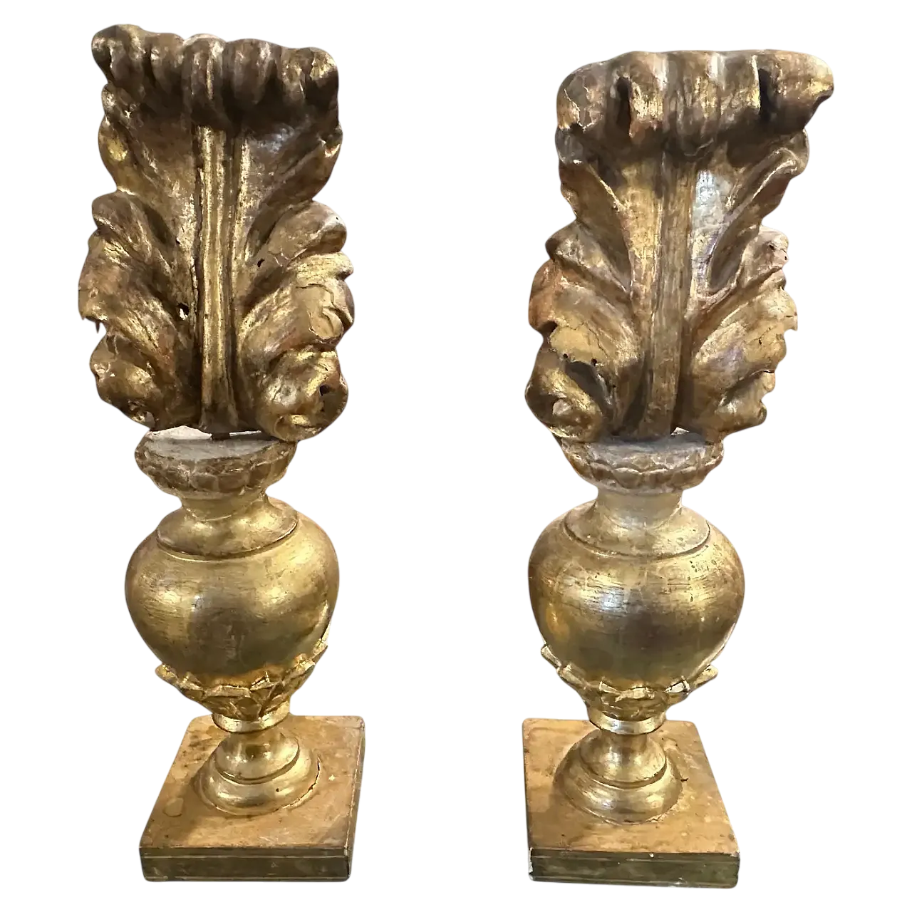 Louis XV Gilded wood palm holder with decoration, 19th century 15