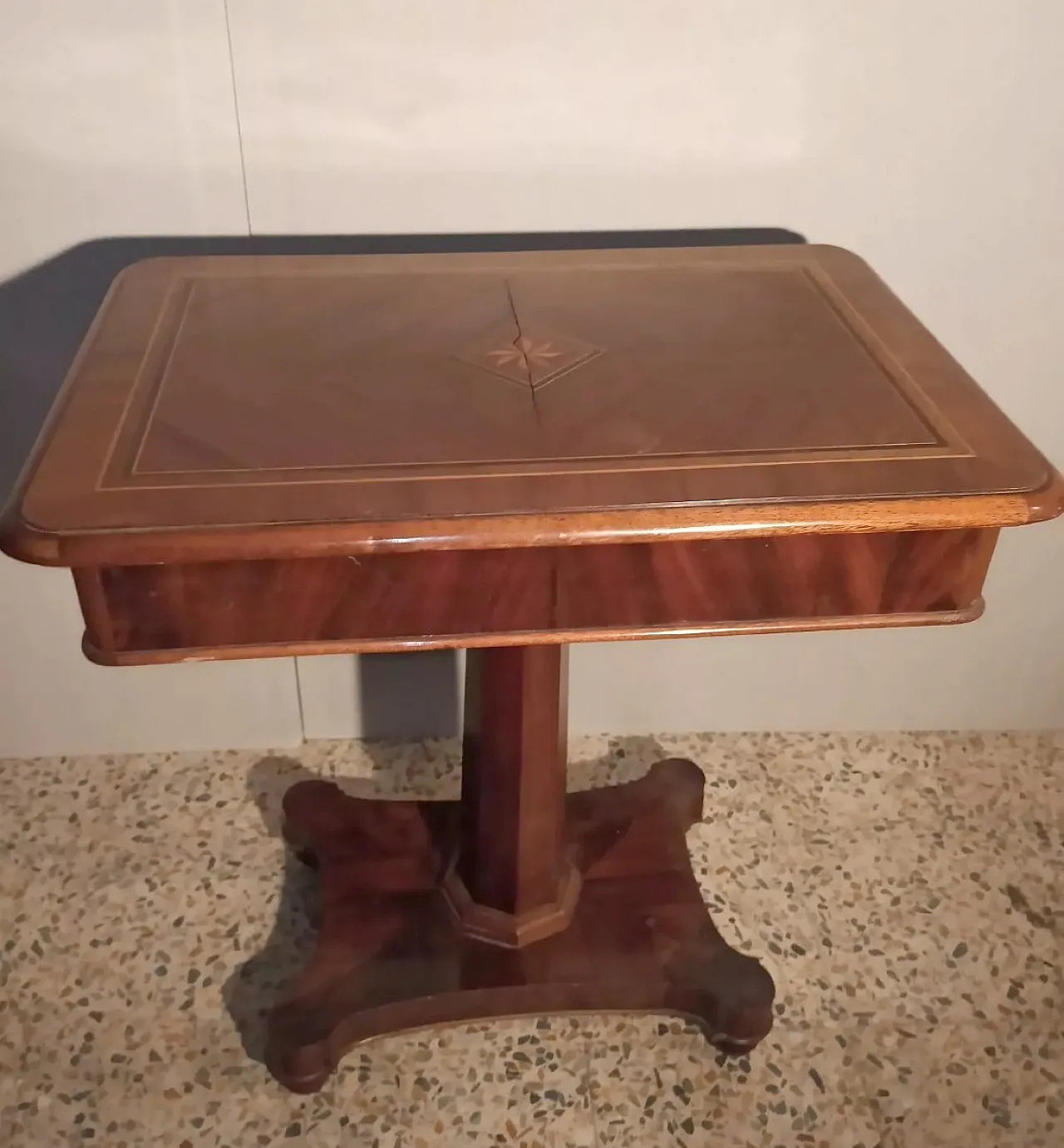 Inlaid work table in walnut, maple and rosewood, 19th century 5
