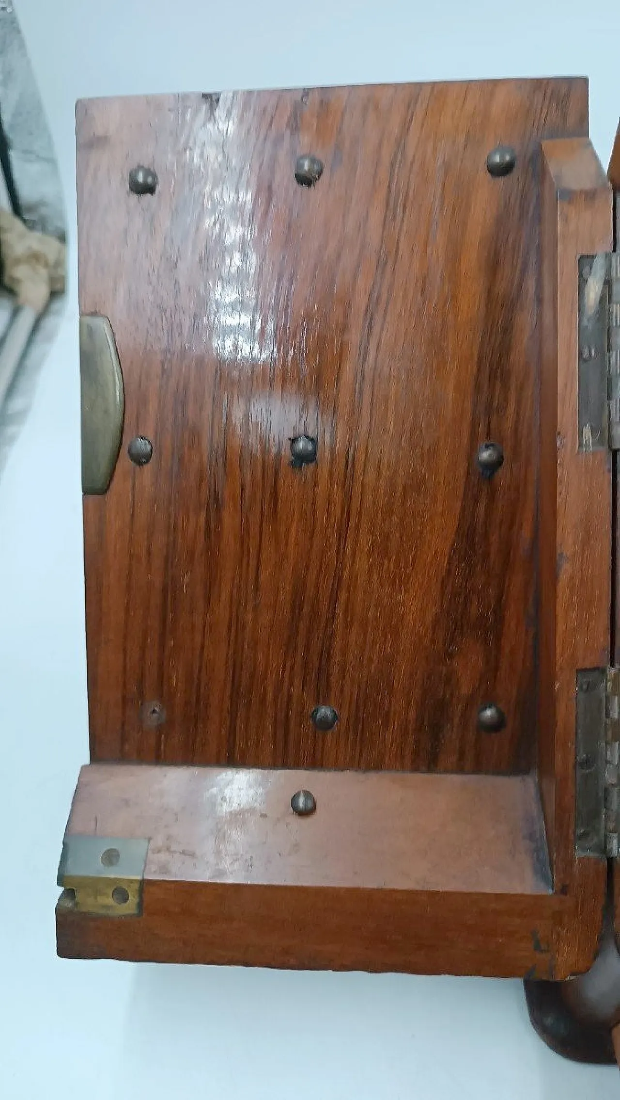 English walnut document holder, 19th century 9