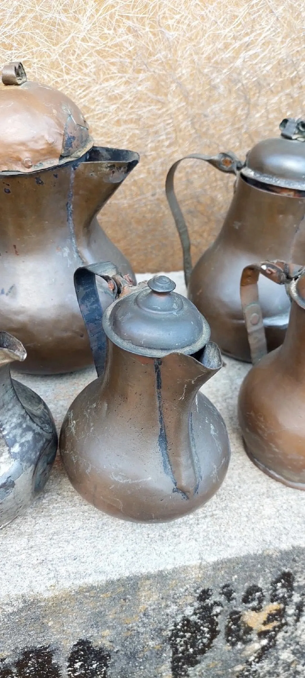 22 Copper jugs, 18th century 5