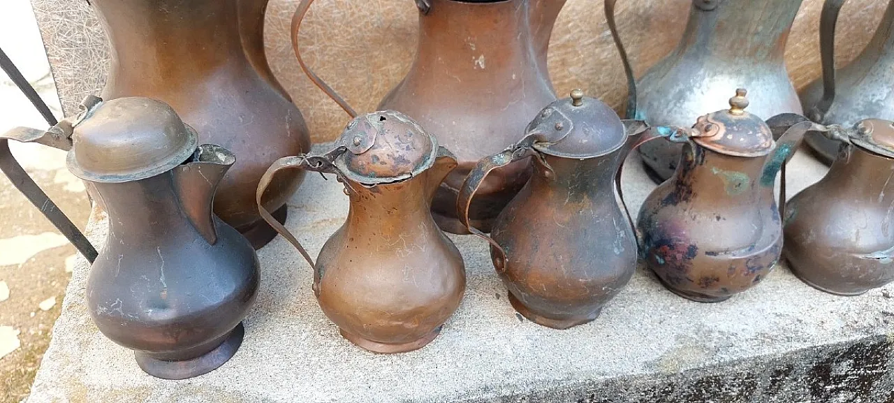 22 Copper jugs, 18th century 8