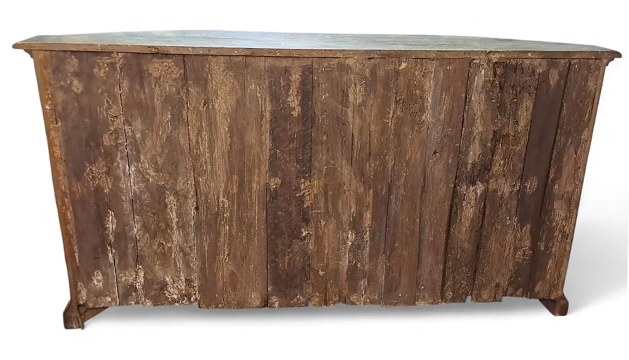 Credenza scantonata in legno laccato, '700 10