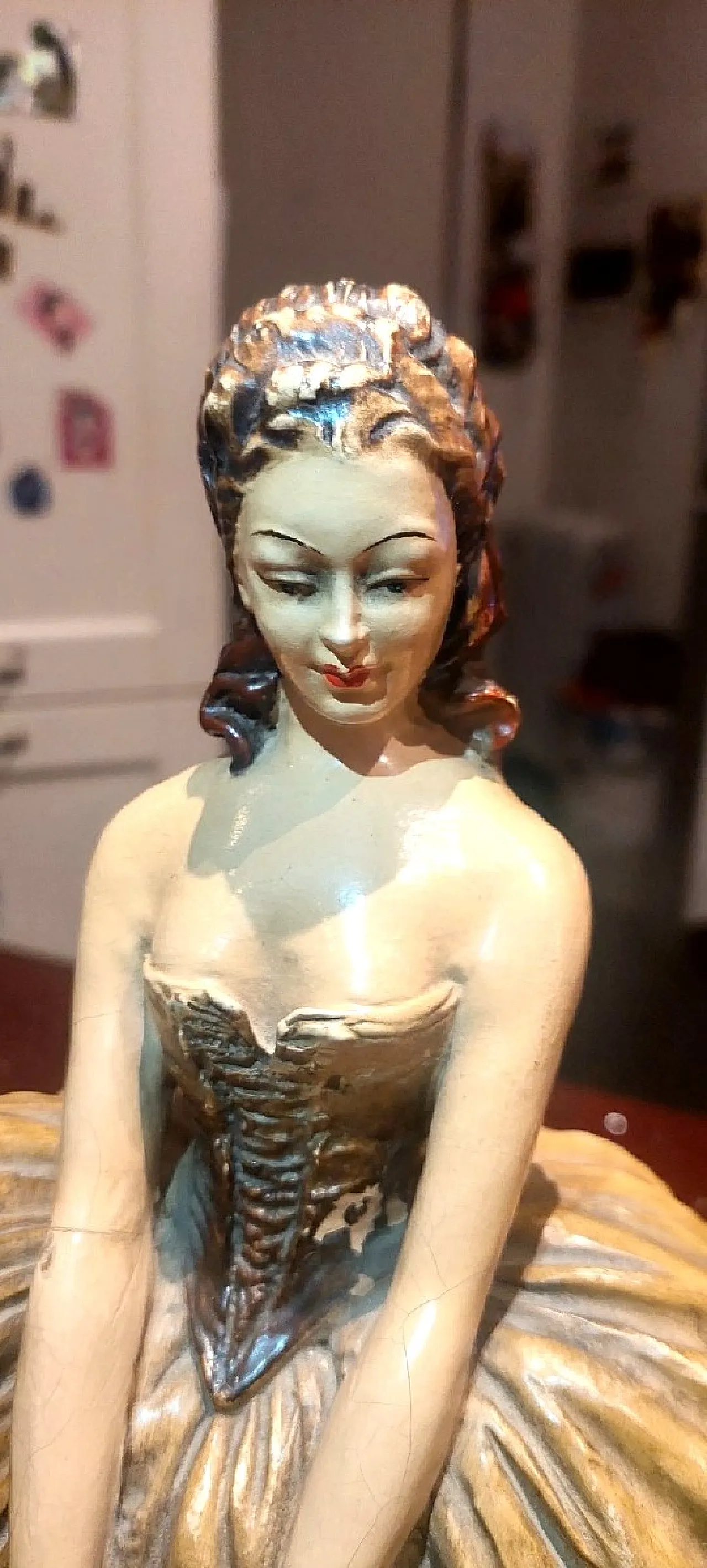 Lady with painted terracotta flowers, 1930s 4