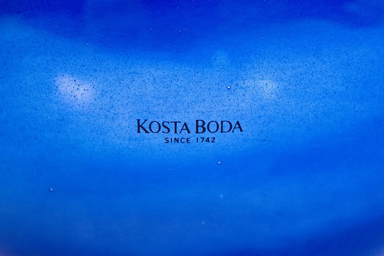 Vaso sferico in vetro di Gunnel Sahlin per Kosta Boda, anni '80 3