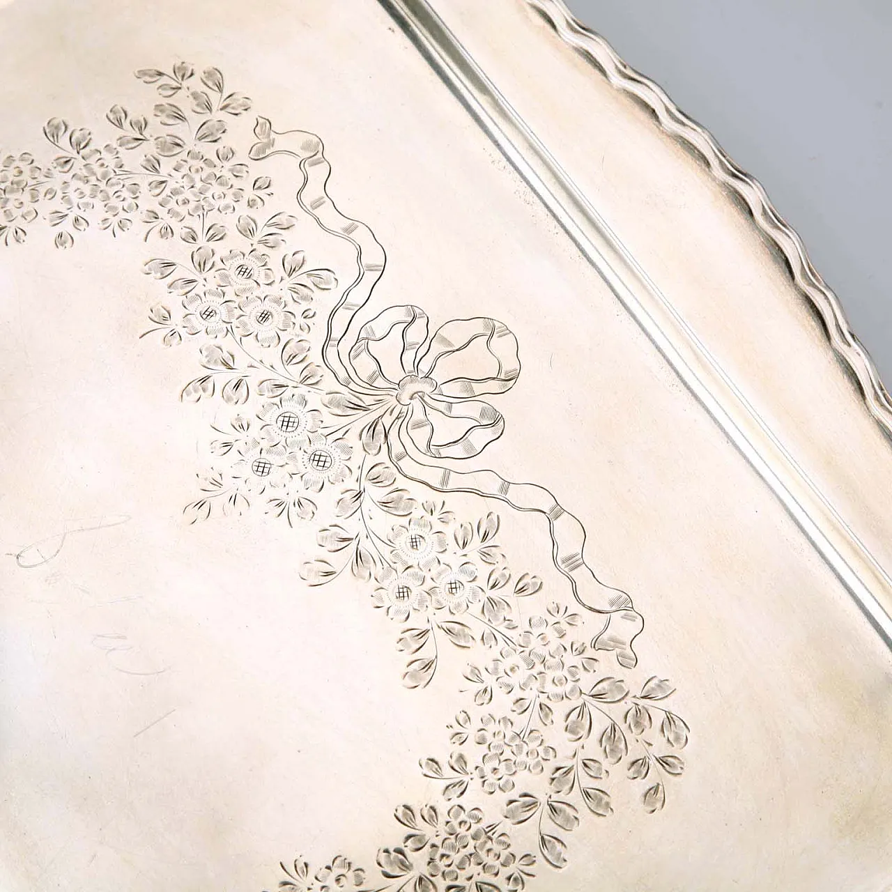 Vassoio rettangolare con bordo ondulato in argento 925, '900 4