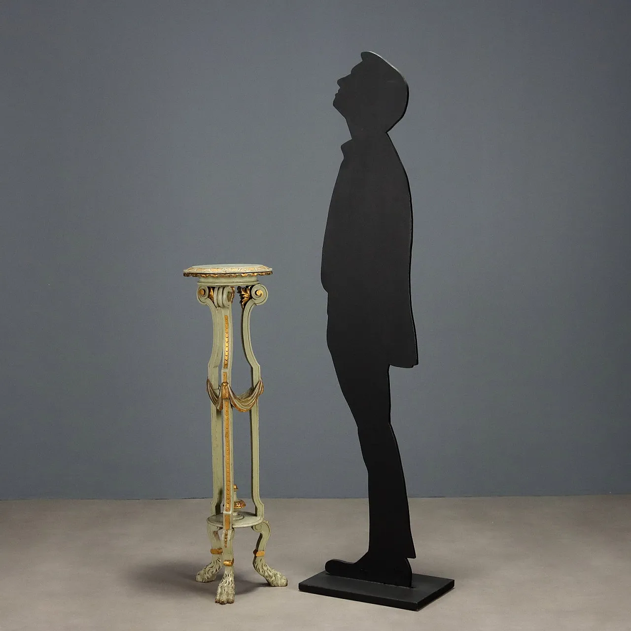 Neoclassical lacquered vase holder, late 19th century 2