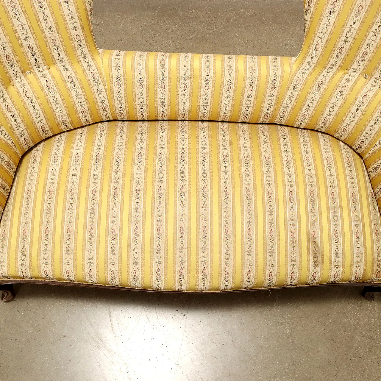 Divanetto Luigi Filippo in noce e tessuto, '800 3