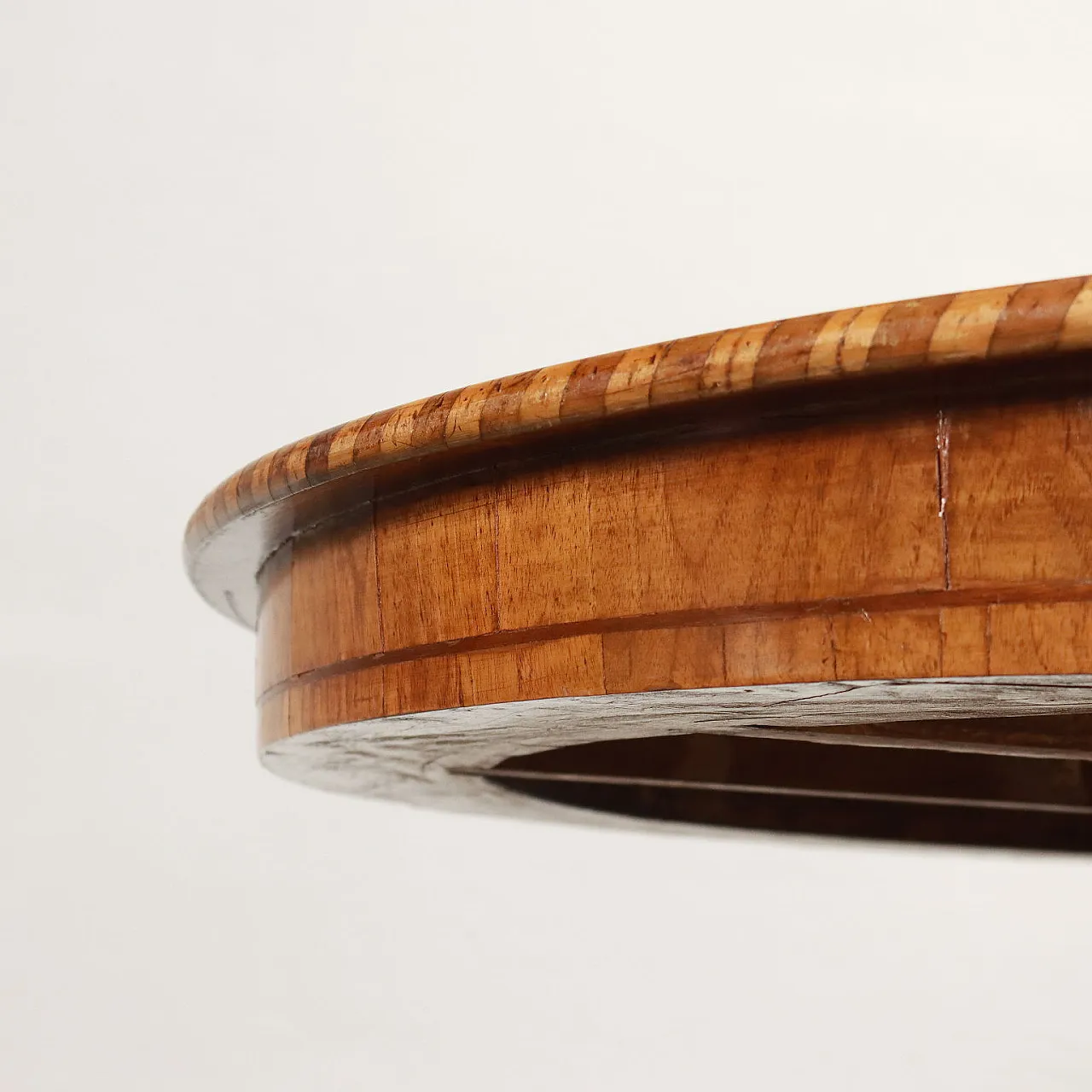 Rolo table with Saint George and the dragon inlay, second half of the 19th century 6