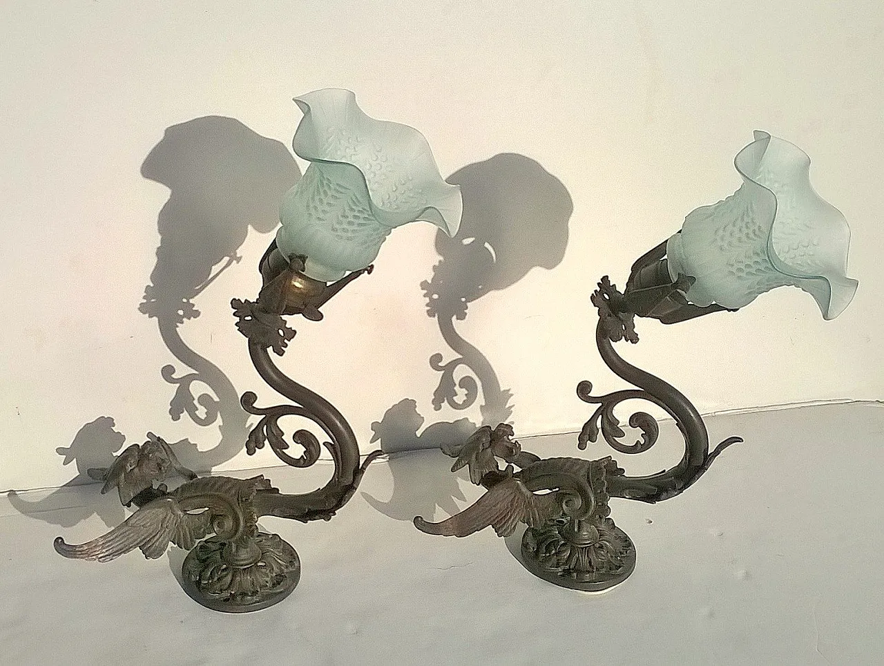 Coppia di lampade da parete scultoree, anni '10 1