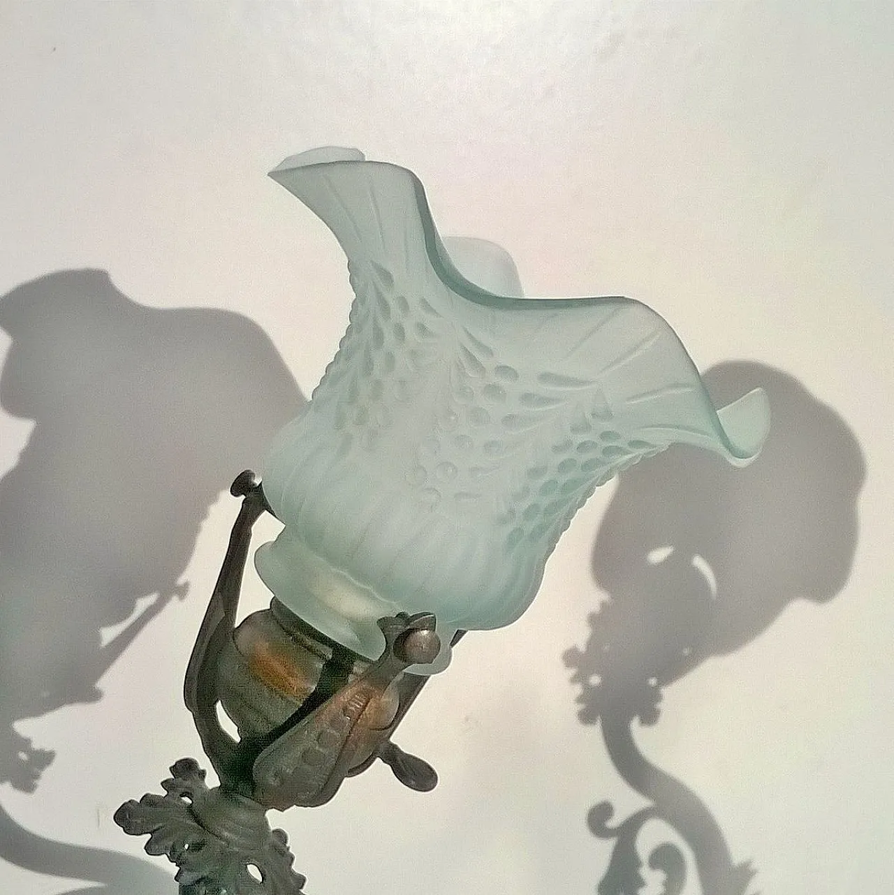 Coppia di lampade da parete scultoree, anni '10 3