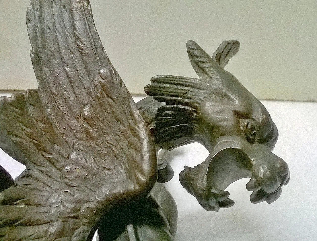 Coppia di lampade da parete scultoree, anni '10 6