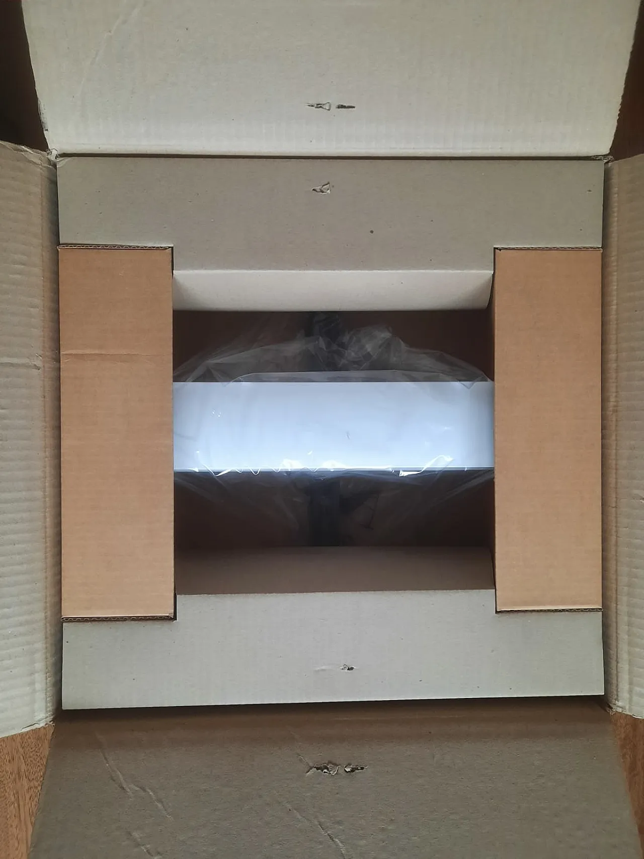 Stria coll. wall lamp by E. Gismondi for Artemide, 70s 28