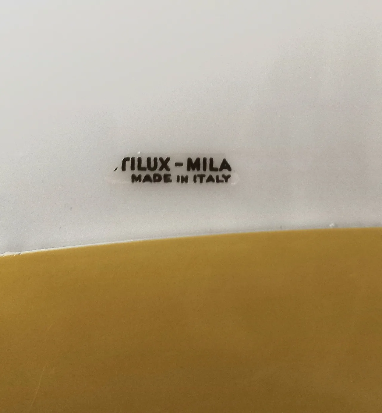 Opaline plexi chandelier produced by Stilux 5