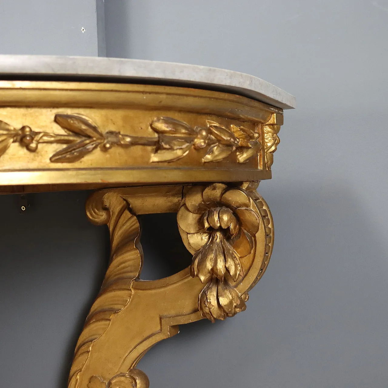 Console table in carved and gilded wood and marble, late 19th century 5