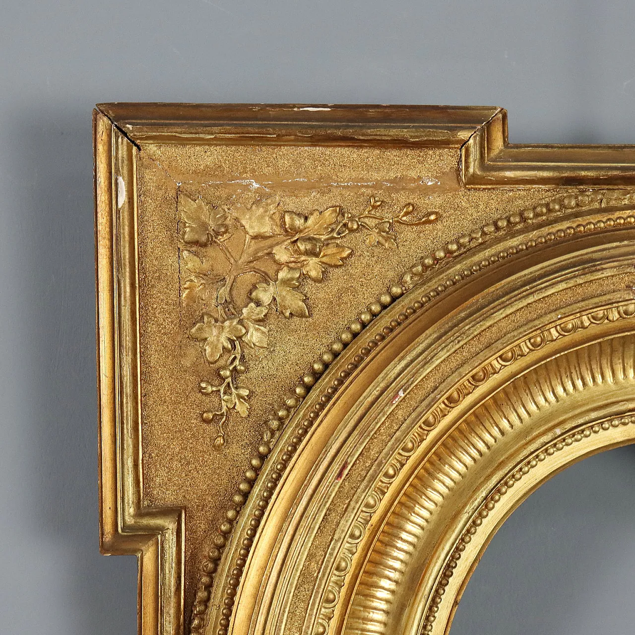 Gilded fir frame, early 19th century 3