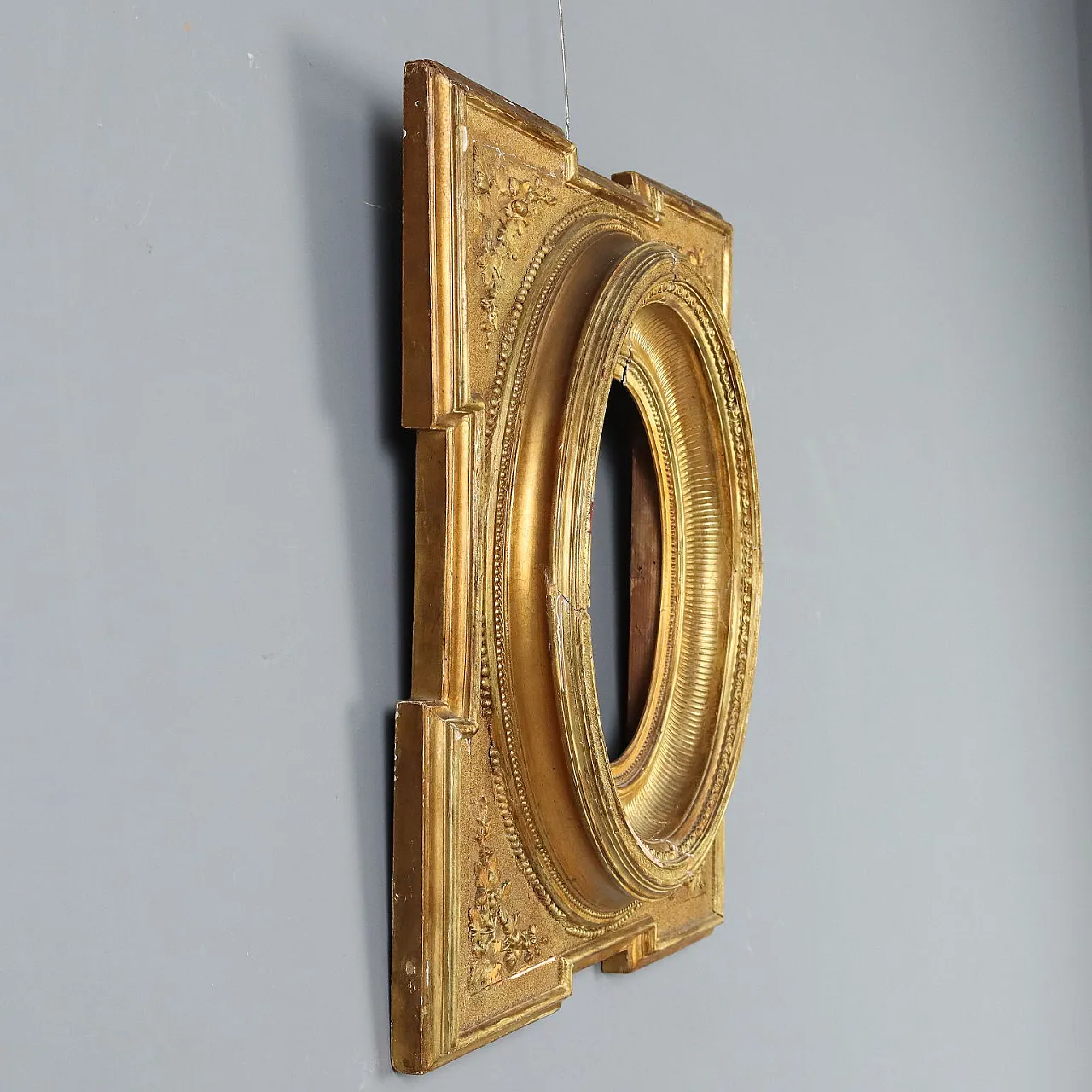 Gilded fir frame, early 19th century 9