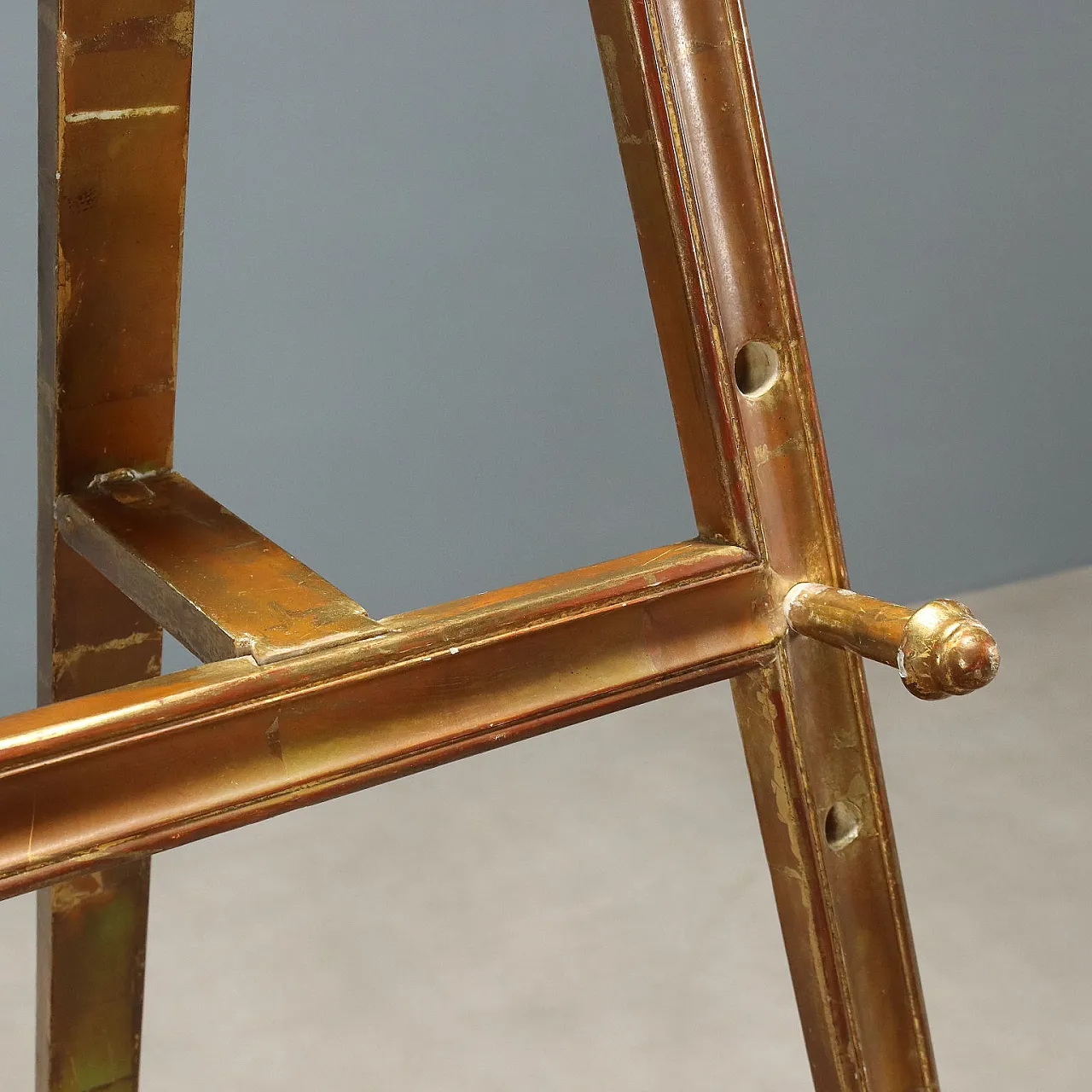 Coppia di cavalletti in legno laccato e dorato, '900 6