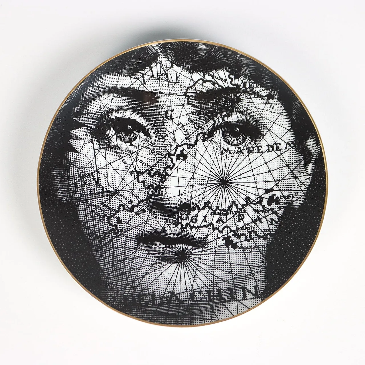 Piatto Piero Fornasetti per Rosenthal Temi e Variazioni, '900 1