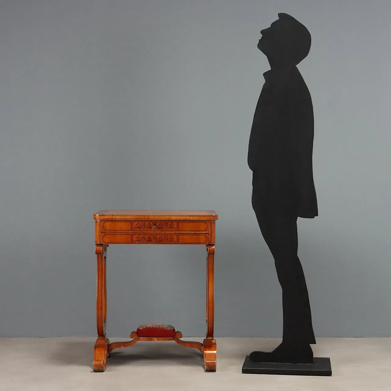 Tavolo da cucito Carlo X in ciliegio e noce con intarsi, '800 3